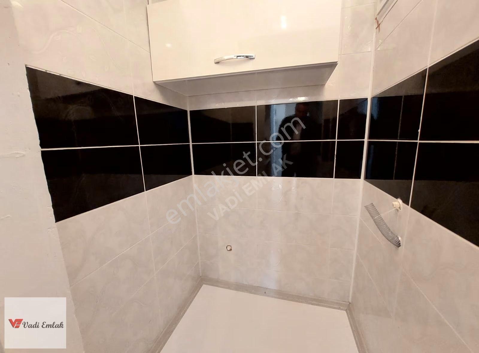 Merkezi Konumda Bakımlı Ve Kullanışlı Kiralık Daire | Vadi Emlak - Görsel 13