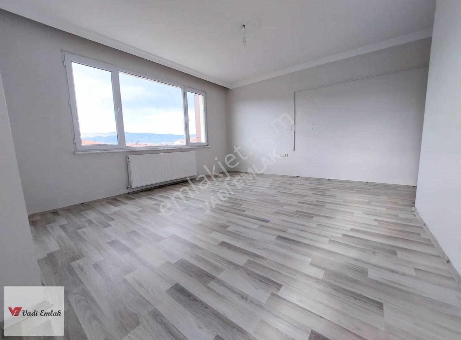 Merkezi Konumda Bakımlı Ve Kullanışlı Kiralık Daire | Vadi Emlak - Görsel 11