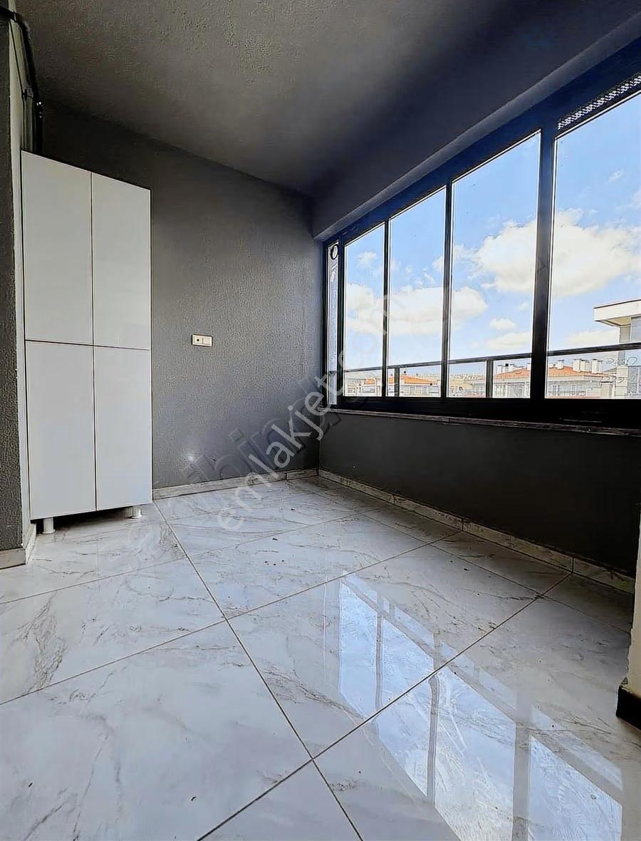 Şafak Caddesi, Güzel Konumda, Sıfır 4+1 Lüks Daire - Görsel 29