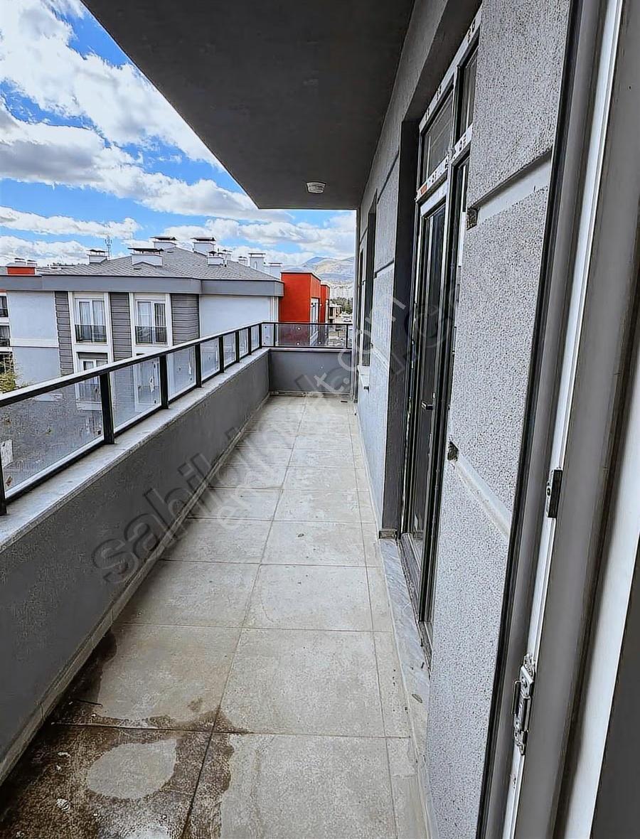 Şafak Caddesi, Güzel Konumda, Sıfır 4+1 Lüks Daire - Görsel 26