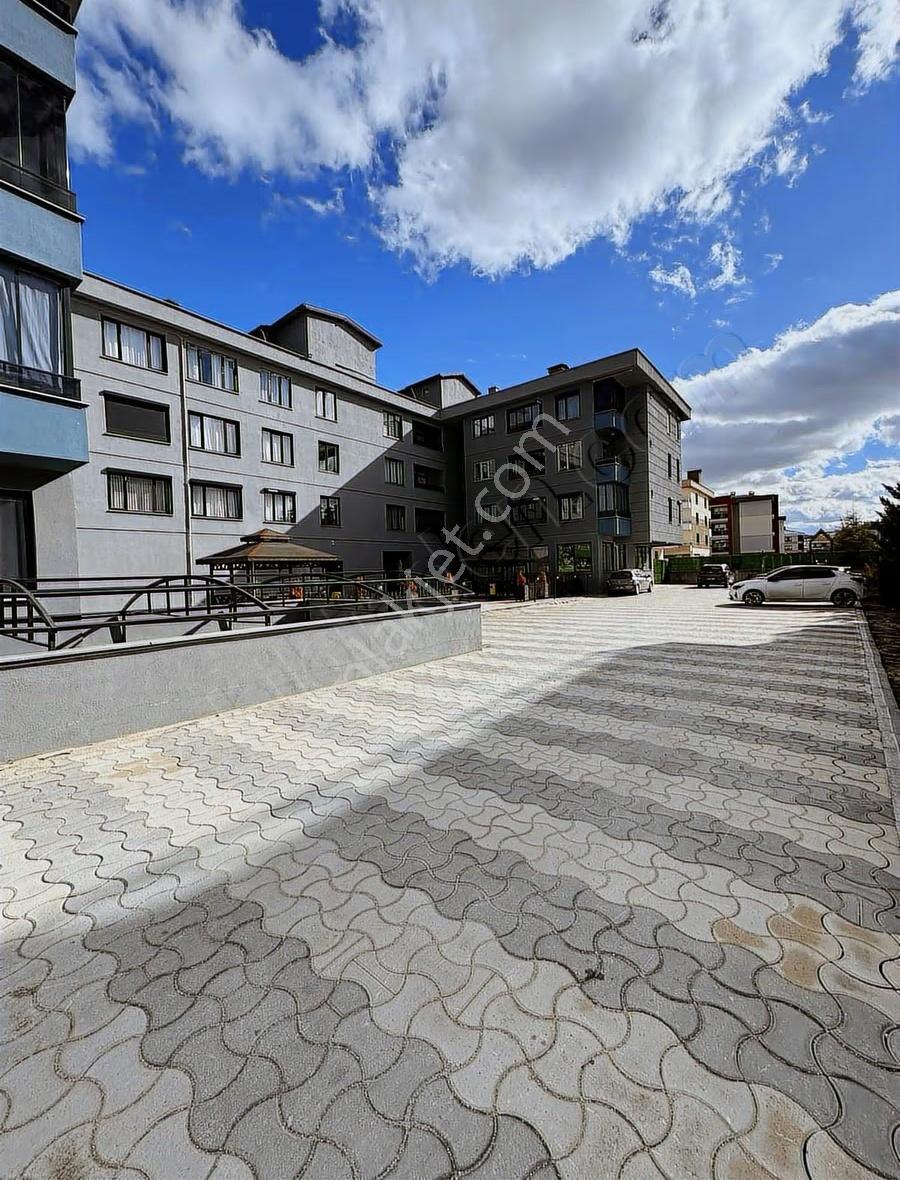 Şafak Caddesi, Güzel Konumda, Sıfır 4+1 Lüks Daire - Görsel 10