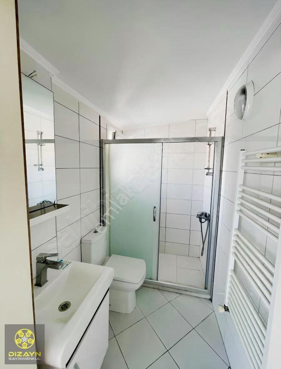 Kuşadası Merkezde Satılık 4+1 Deniz Manzaralı Dubleks Daire - Görsel 14