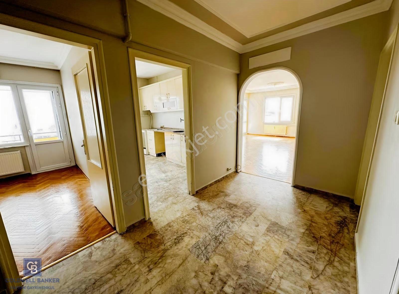 Metroya Yakın Kozyatağı Kocayolda 3+1 | 3 Balkon | Otoparklı - Görsel 32