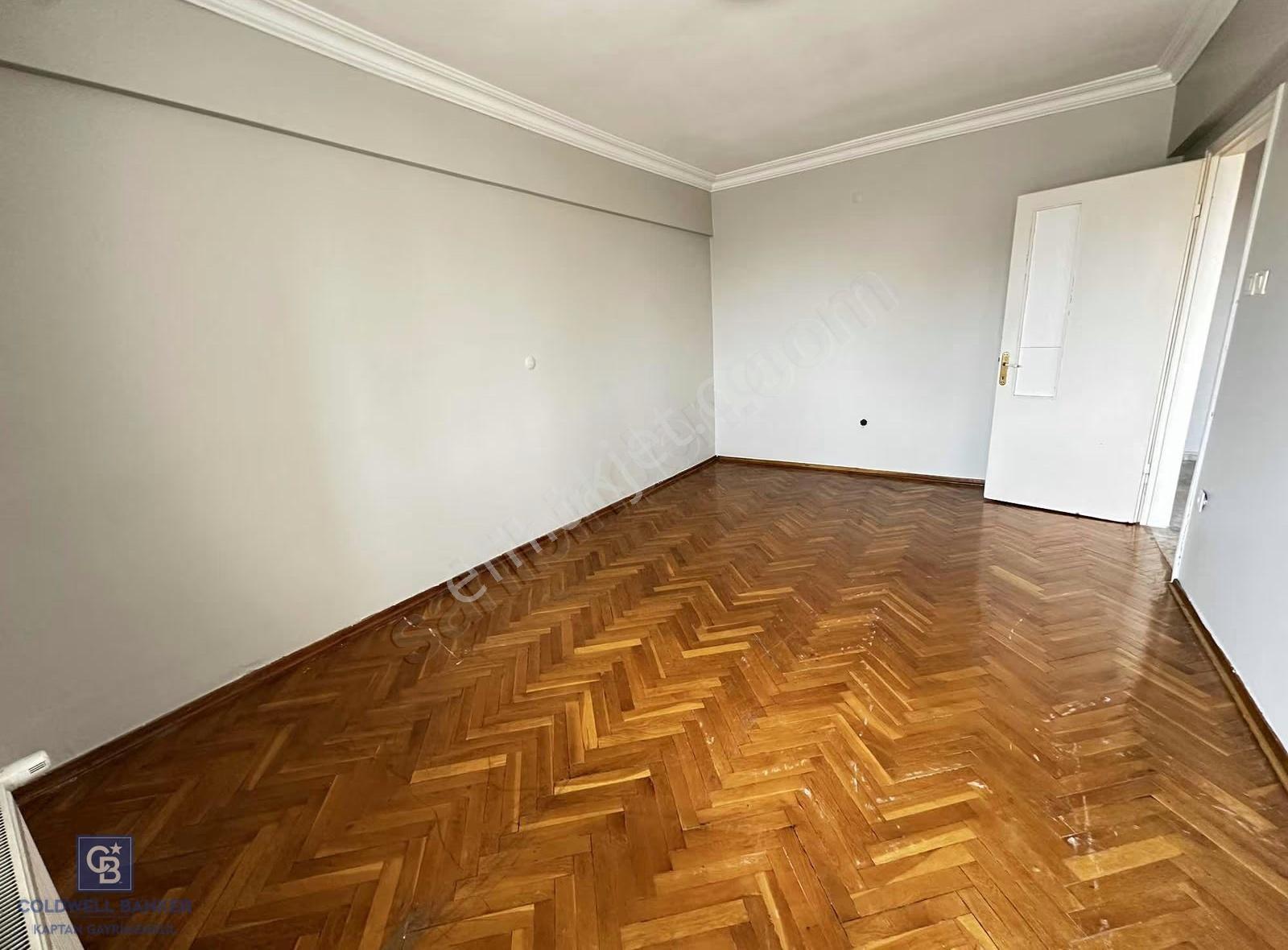 Metroya Yakın Kozyatağı Kocayolda 3+1 | 3 Balkon | Otoparklı - Görsel 28