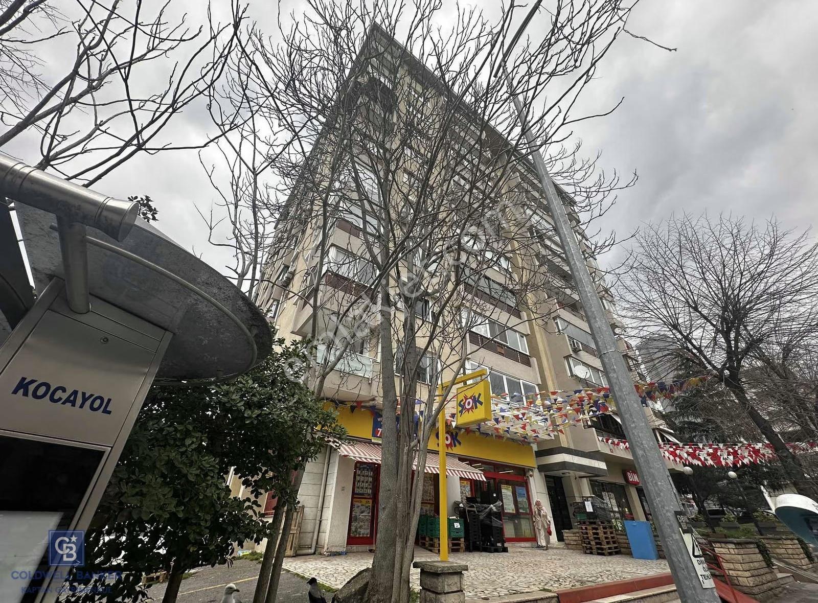 Metroya Yakın Kozyatağı Kocayolda 3+1 | 3 Balkon | Otoparklı - Görsel 15