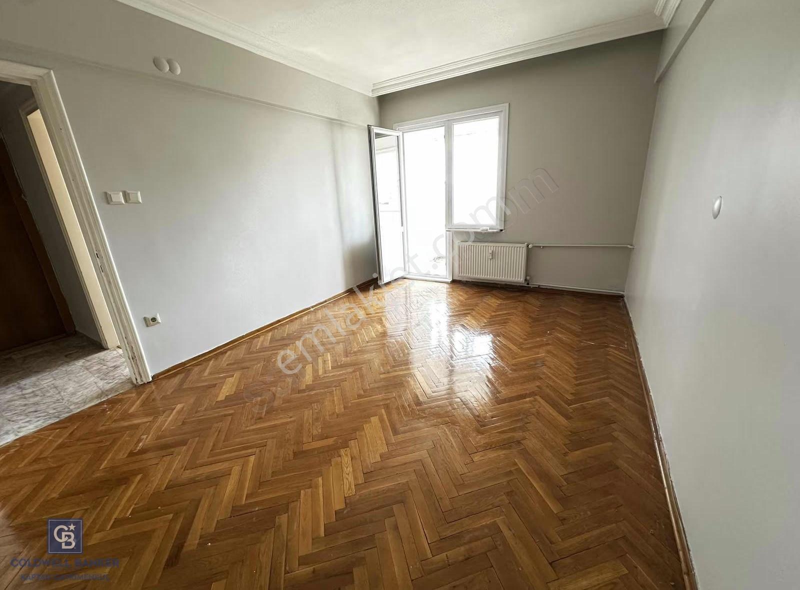 Metroya Yakın Kozyatağı Kocayolda 3+1 | 3 Balkon | Otoparklı - Görsel 14