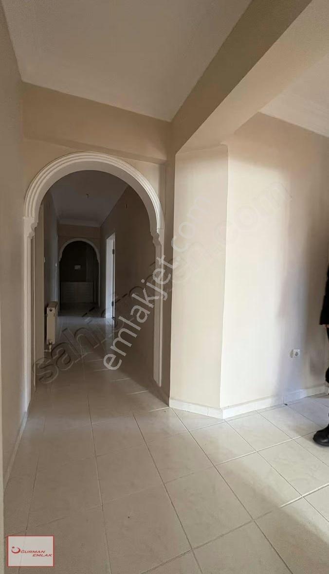 Uğurman Emlak'tan Uğurkent Sitesinde Kiralık 3+1 Ebeveyn Banyolu - Görsel 3