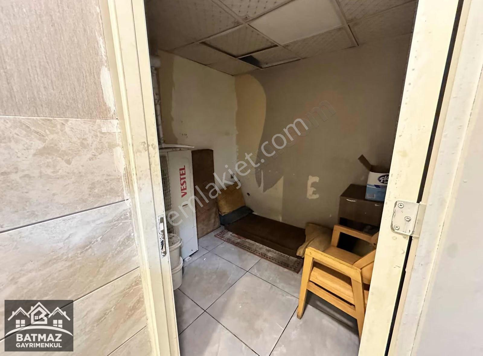 Batmaz'dan Beykent 1.etap'da Devren Satılık Tatlıcı Dükkanı - Görsel 12
