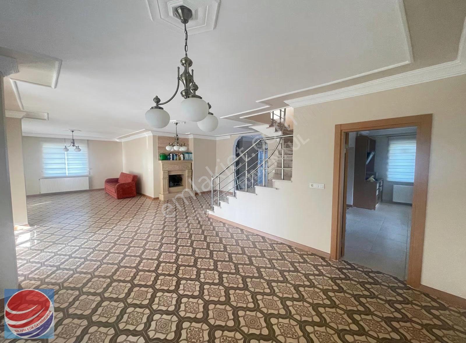 Silivri Sancaktepe'de Deniz Manzaralı Müstakil Villa - Görsel 33
