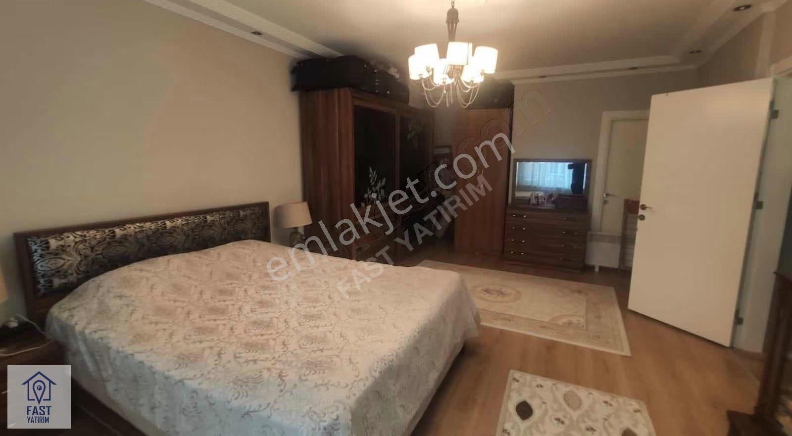 Fsm Bulvarında Geniş Satılık Daire - Görsel 15