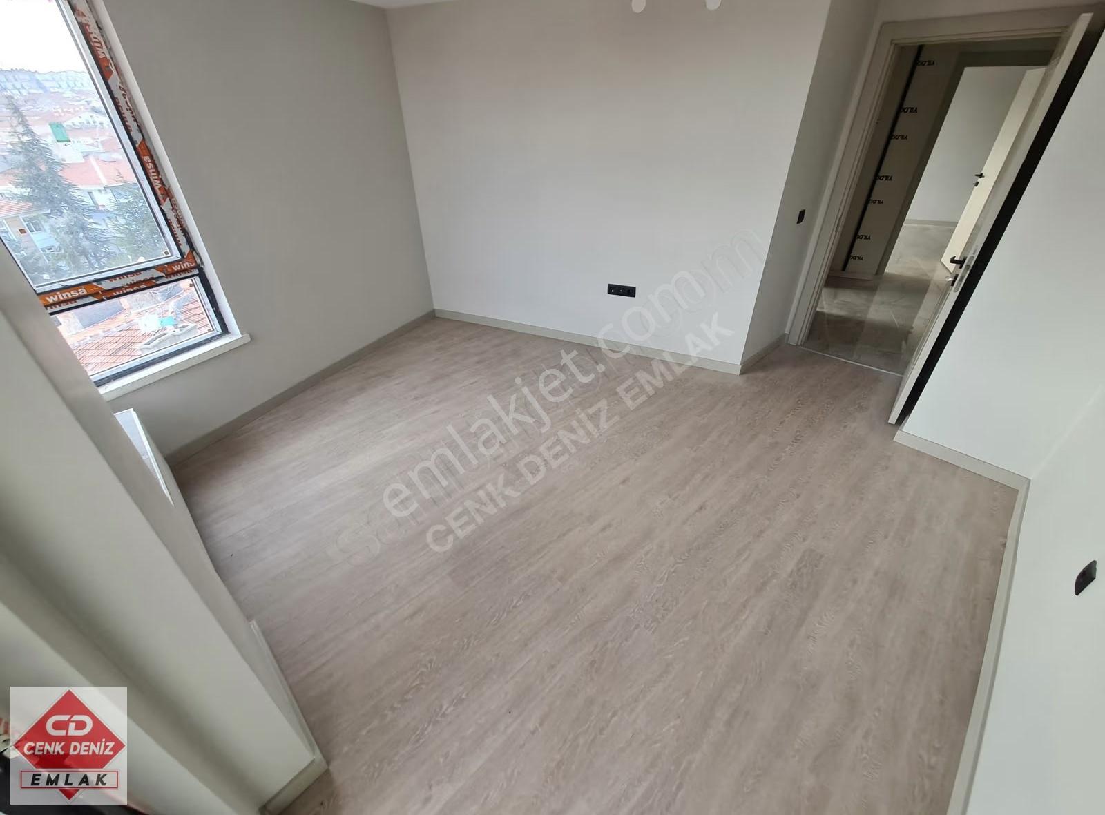 Aşağı Eğlence'nin Kalbinde Site Konseptli Sıfır 3+1 Dubleks - Görsel 24