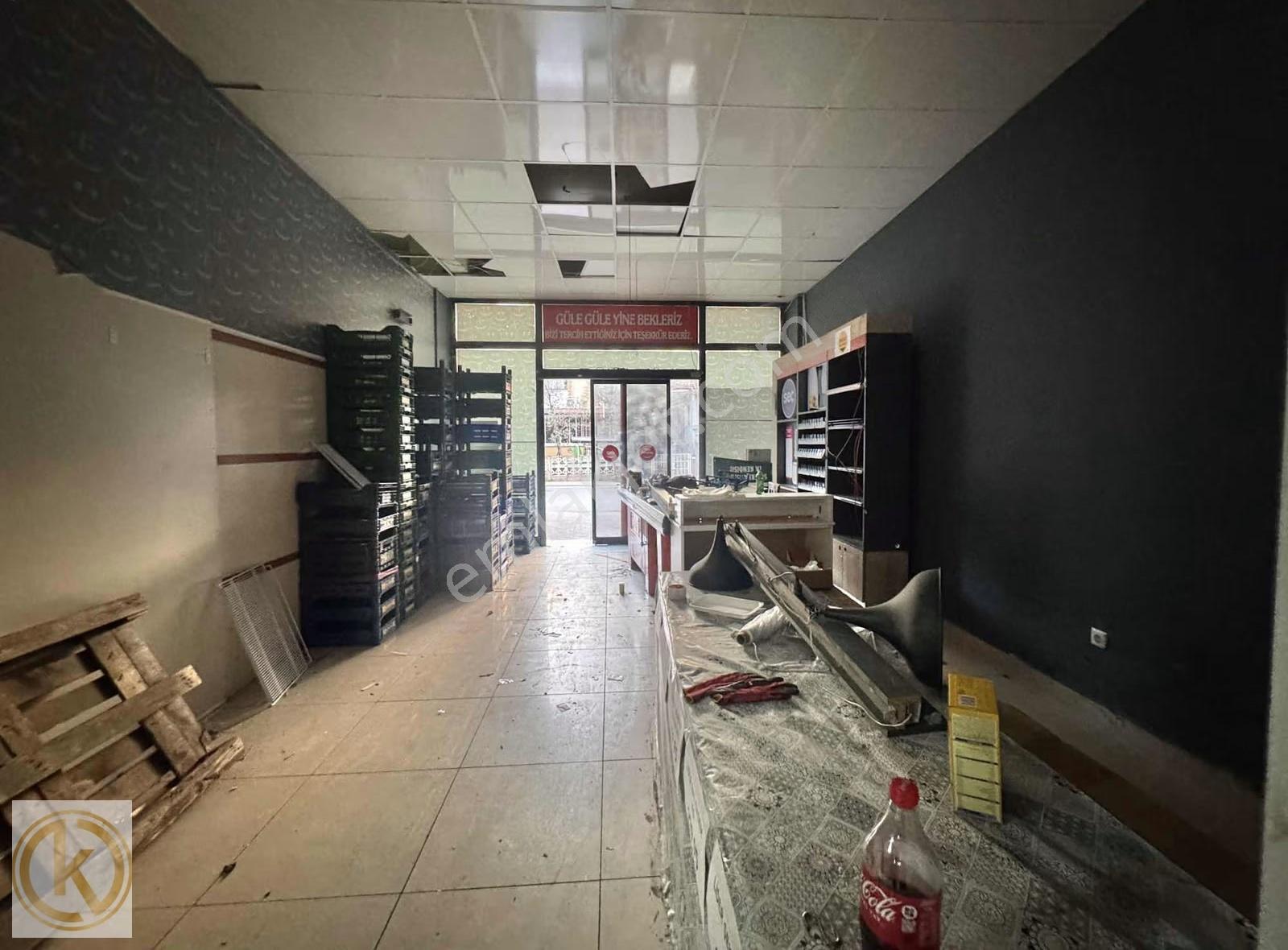 Kaymak Emlaktan Erenler'de Cadde Üzeri 250 M2 Kiralık Dükkan - Görsel 6