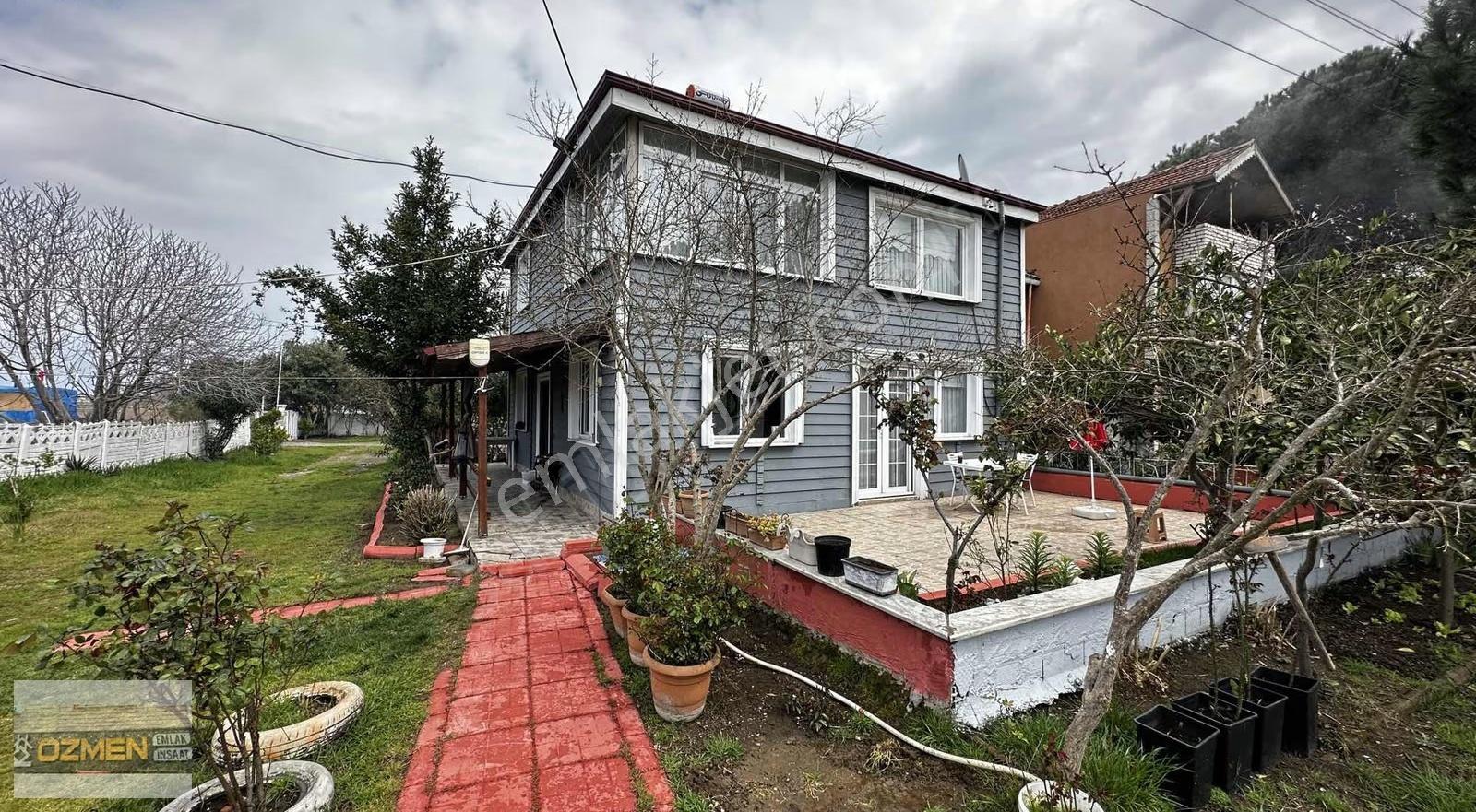 Karasu Bahriyeliler Sitesi'nde Müstakil Bahçeli Villa - Görsel 13