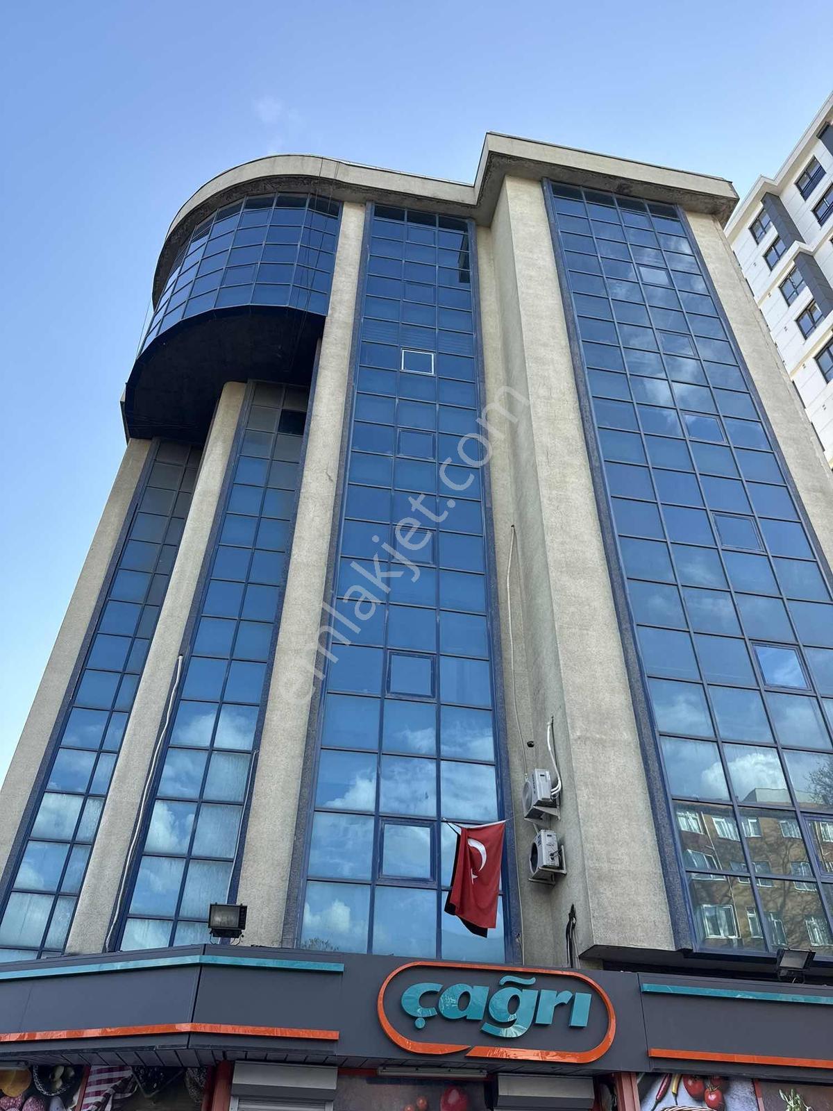 Kaçmaz Emlak Bostancı Köprüsü Kiralık Ofis Geniş M2 Kolay Ulaşım - Görsel 13