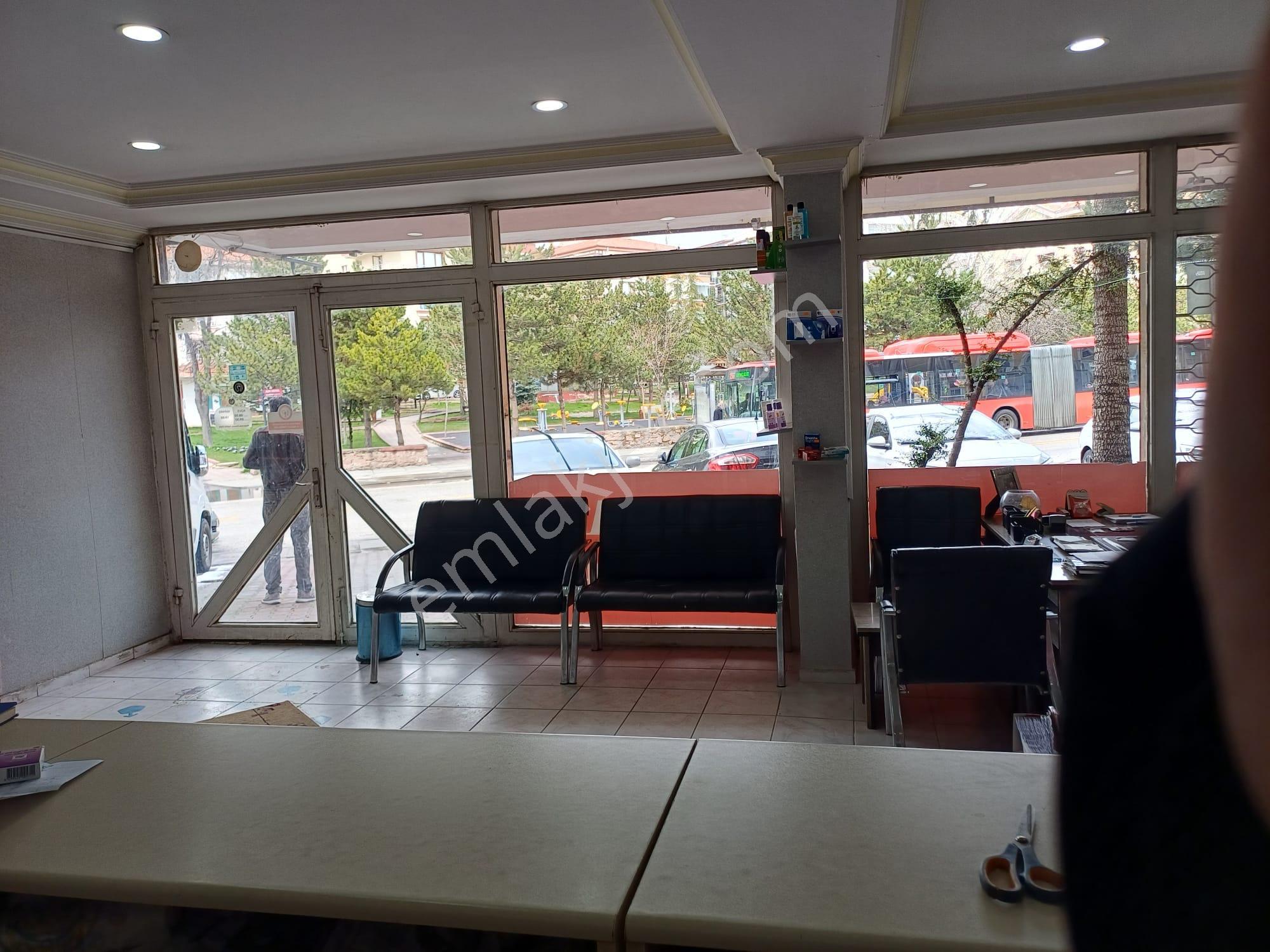 Aşık Veysel Caddesi Sahibinden Eczane Medikale Uygun 60+60 120 M2 Dükkan - Görsel 7