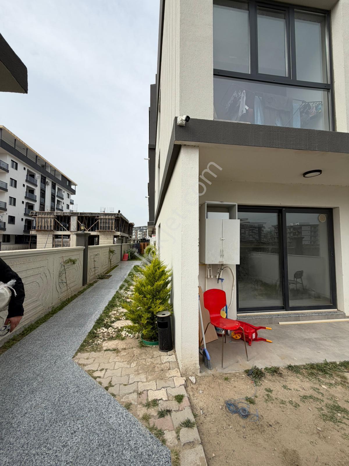 Bakırçay Mevki Köşe Önü Açık Ferah Daire - Görsel 22