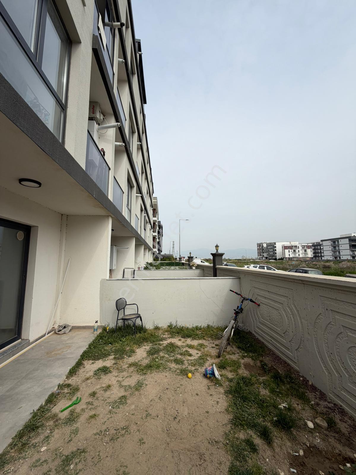 Bakırçay Mevki Köşe Önü Açık Ferah Daire - Görsel 5