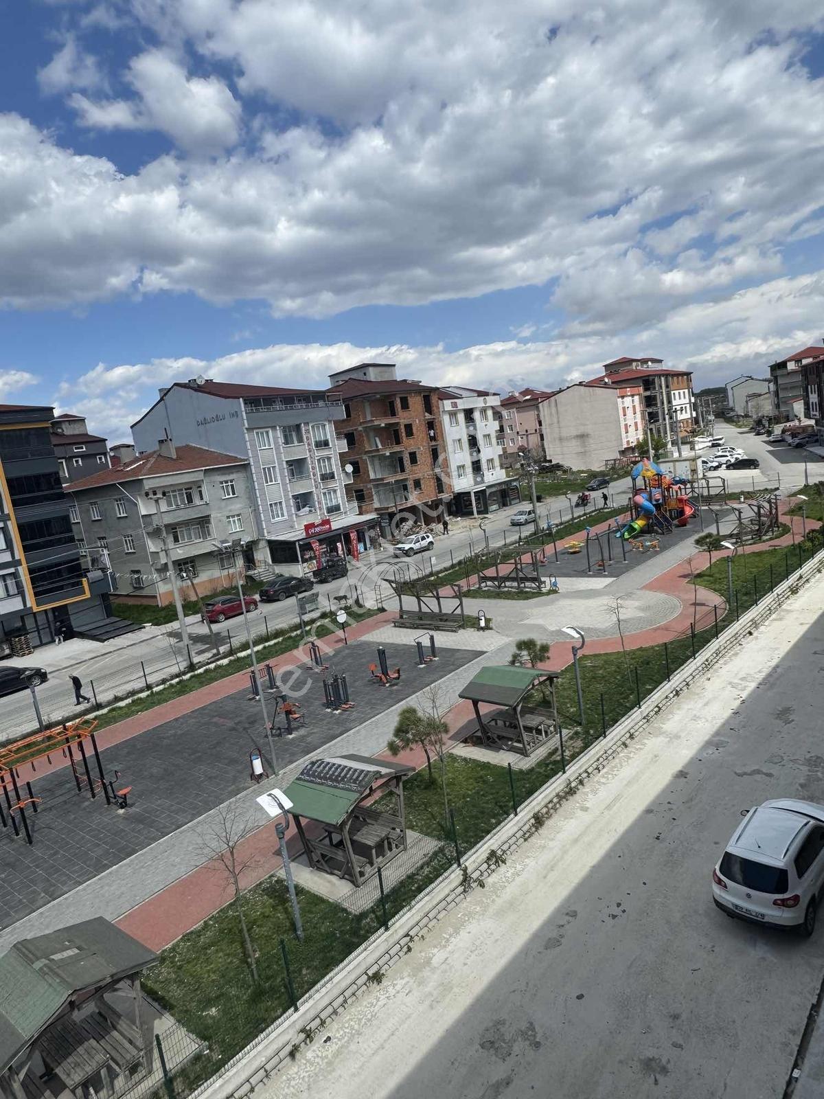 Kapakli'da Yeni Devlet Hastanesinin Karşısında1+1