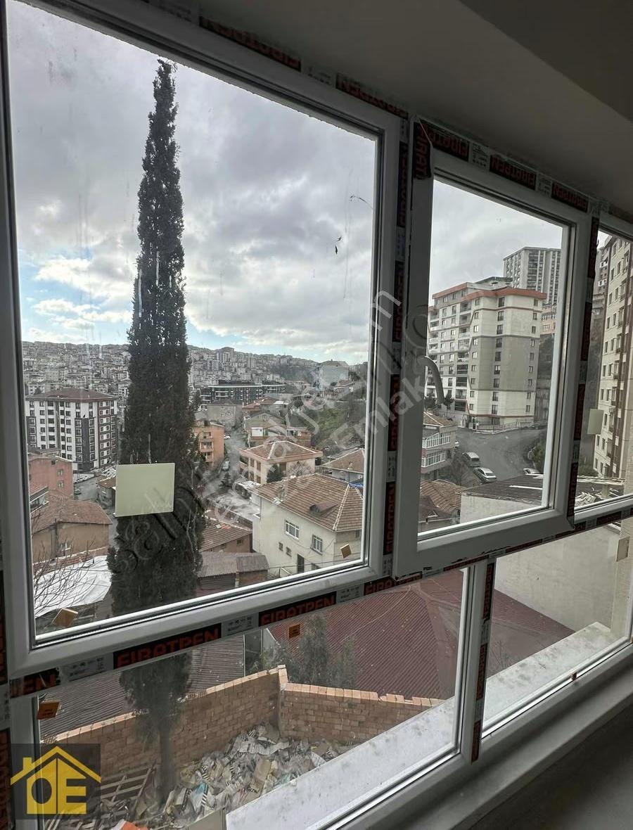 Eyüp Karadolapta Şehir Manzaralı Sıfır 2+1 Daire - Görsel 12