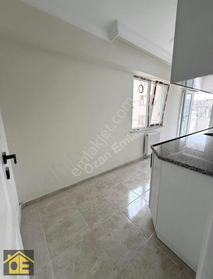 Eyüp Karadolapta Şehir Manzaralı Sıfır 2+1 Daire - Görsel 22