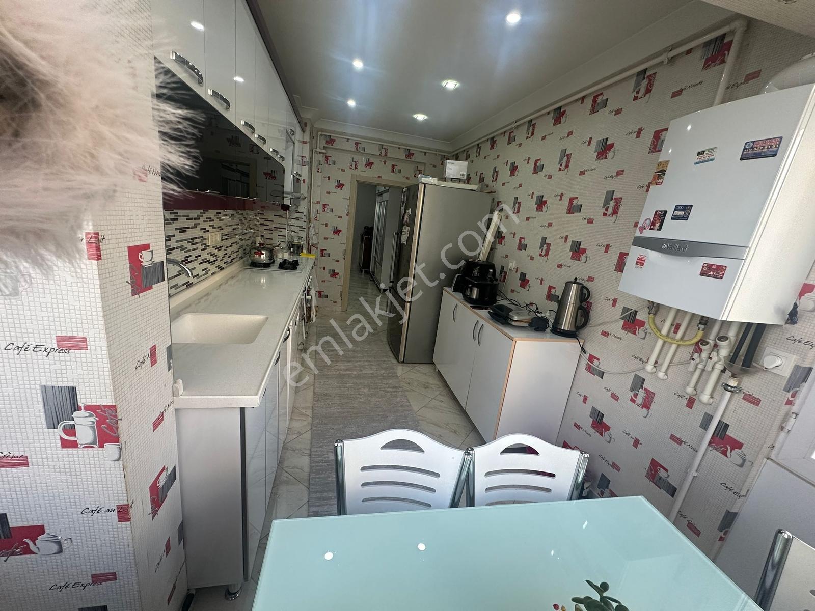 Lüxova'dan Aşağı Eğlence Şekerciler Yanı Bağımsız 3+1 Daire - Görsel 26