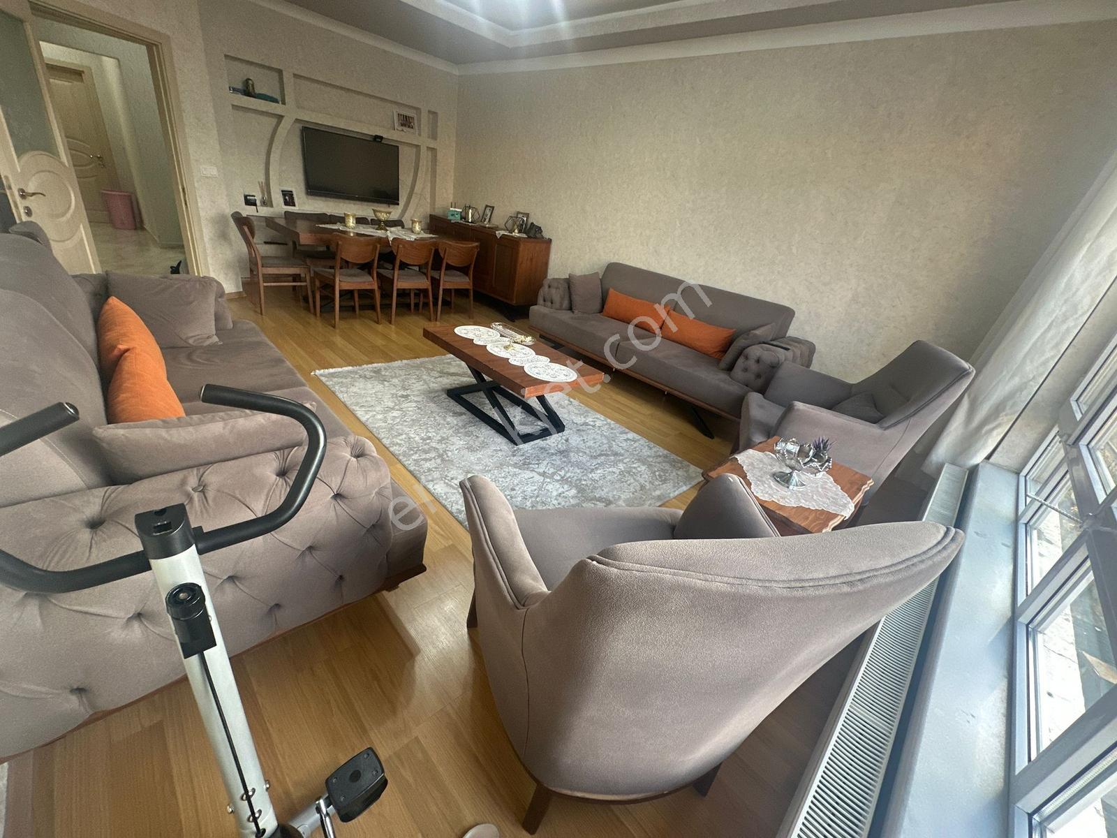 Lüxova'dan Aşağı Eğlence Şekerciler Yanı Bağımsız 3+1 Daire - Görsel 31