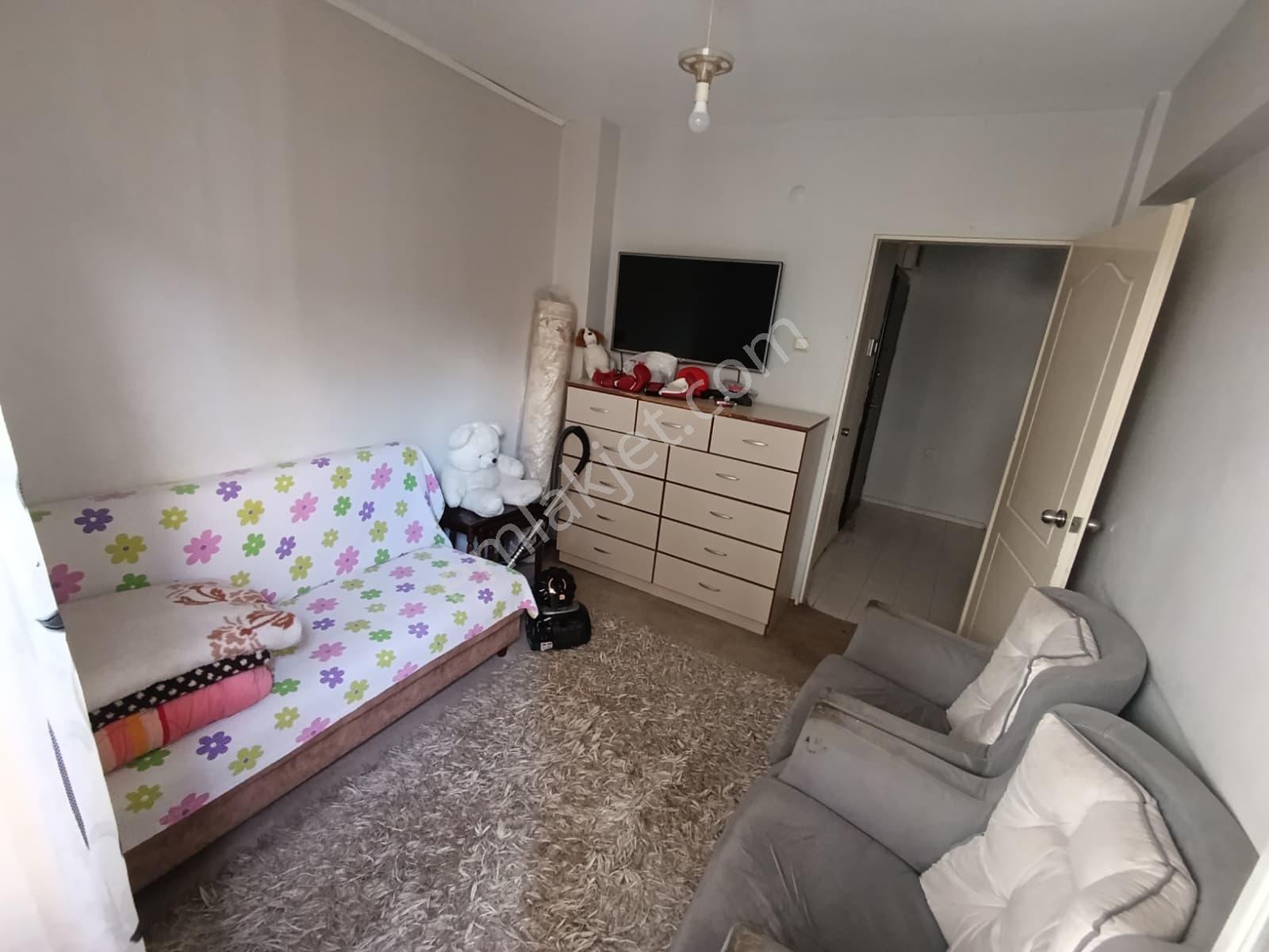 Demirköprüde 3+1 Arakat Ana Cadde Üstü Satılık Daire - Görsel 12