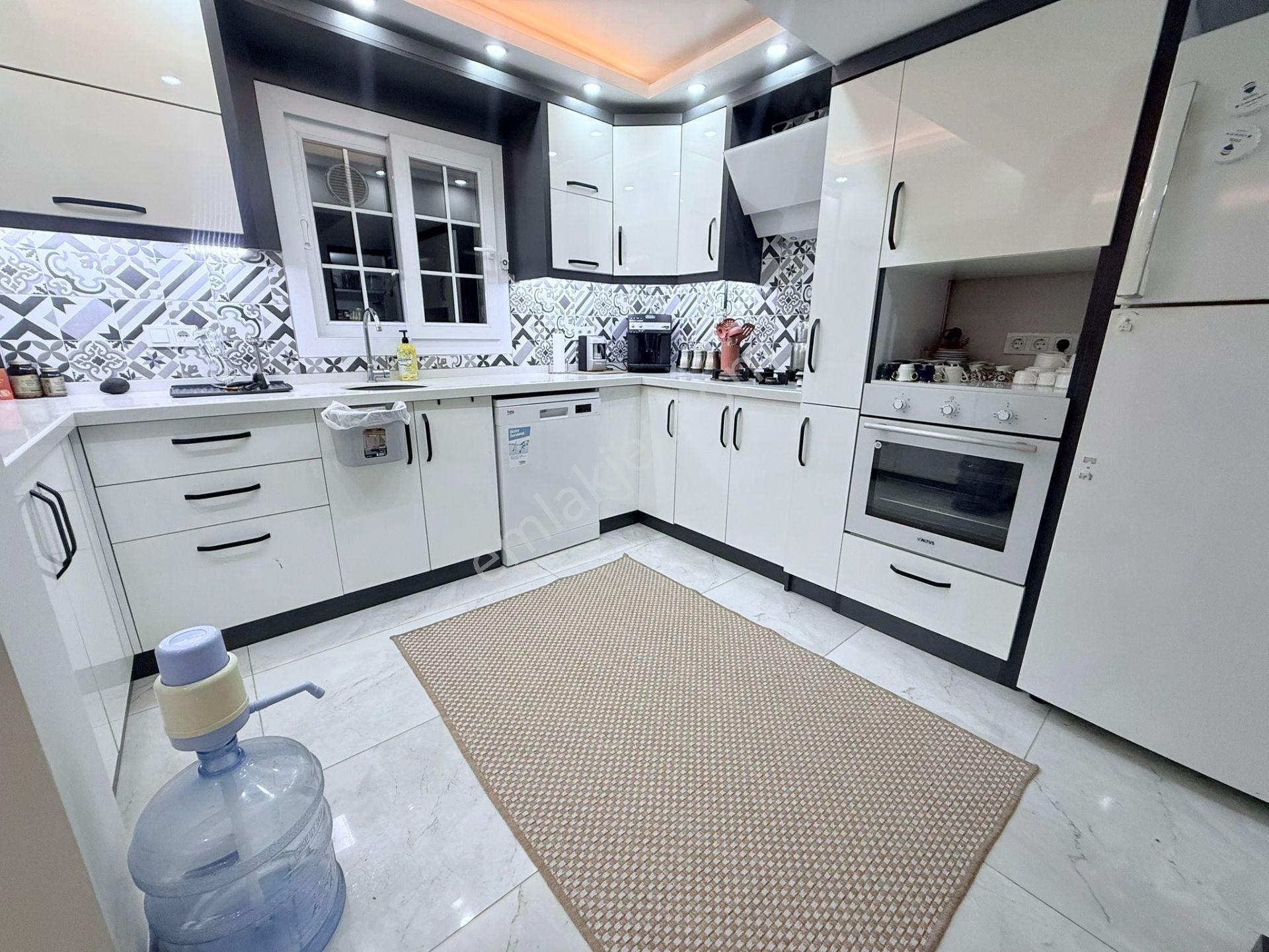 Karaova Mah. Aktur Sitesi 4+1 Satılık Villa - Görsel 11