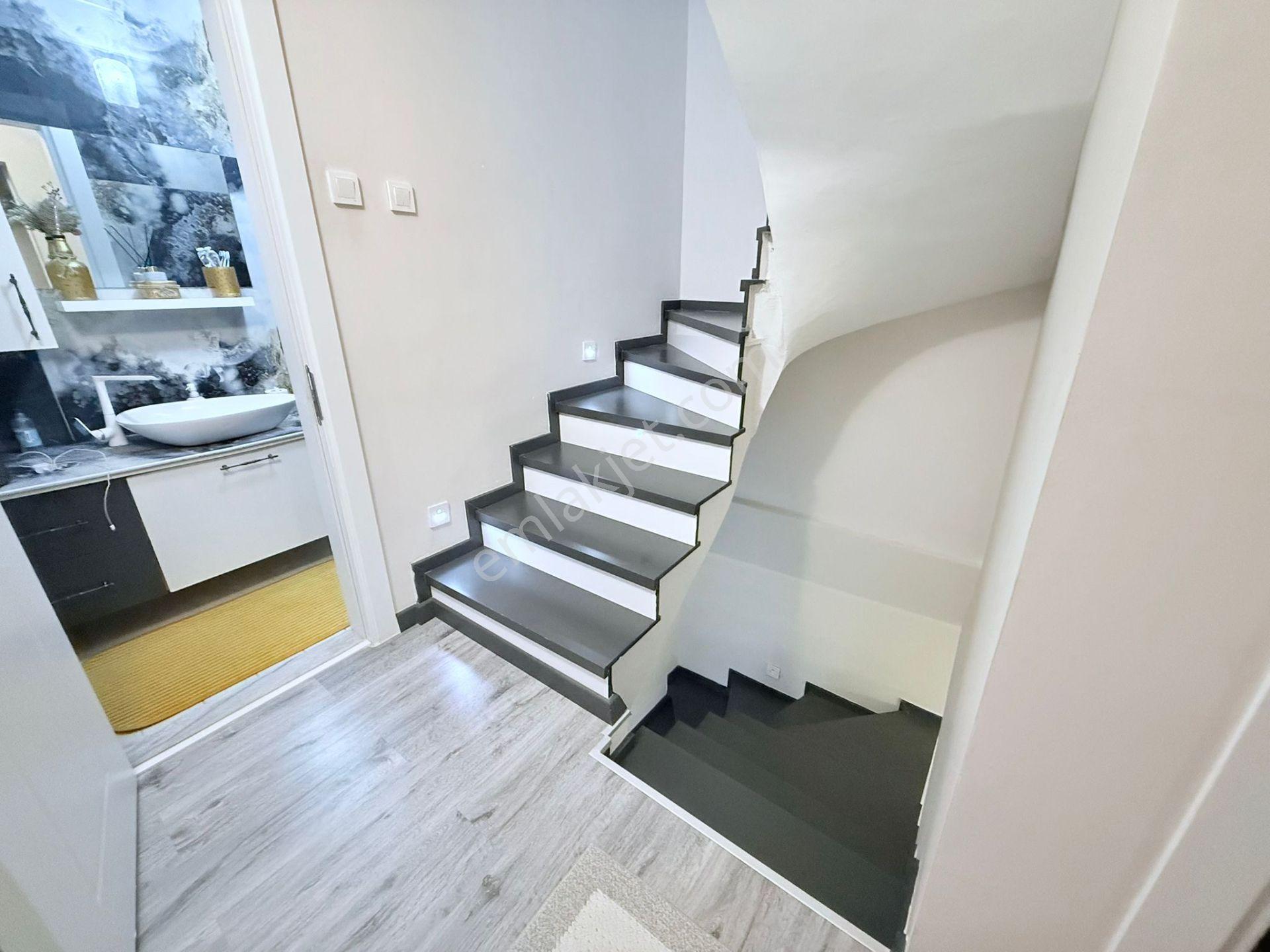 Karaova Mah. Aktur Sitesi 4+1 Satılık Villa - Görsel 14