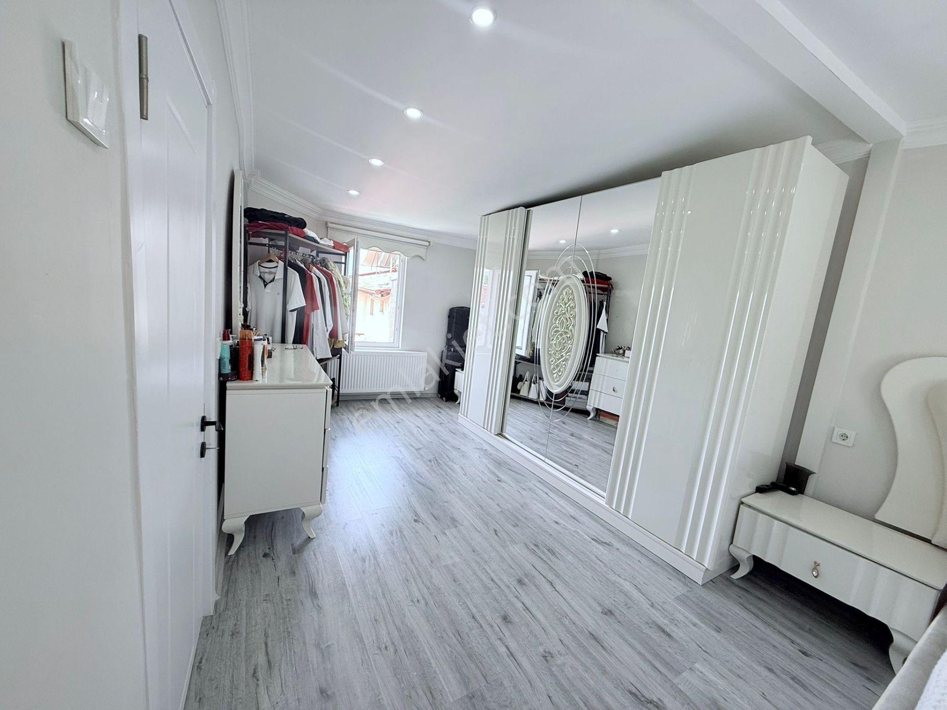 Karaova Mah. Aktur Sitesi 4+1 Satılık Villa - Görsel 18