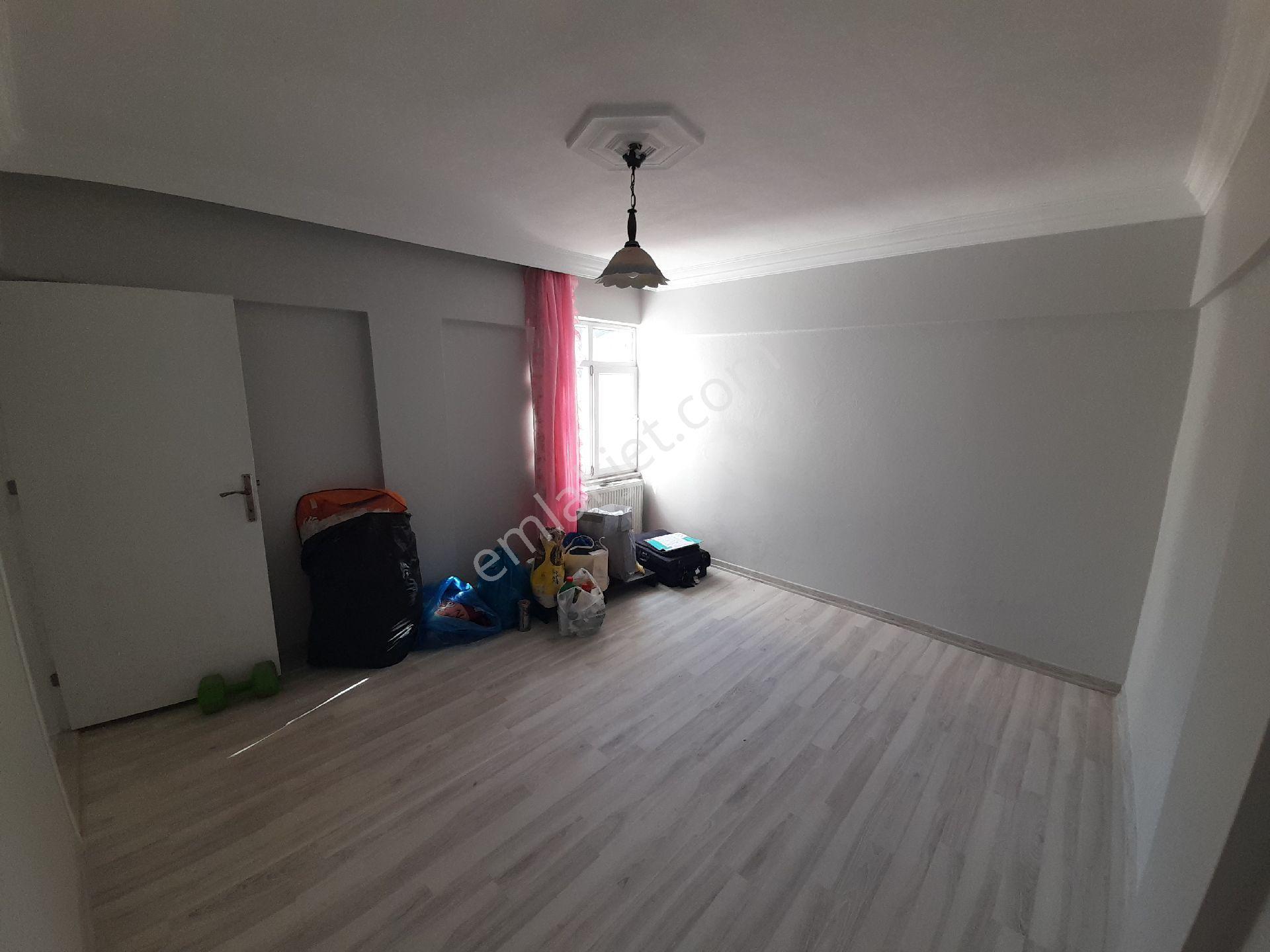 Bulancak Satılık Yeni Tadilatlı 3.kat, 3+1 Daire - Görsel 18
