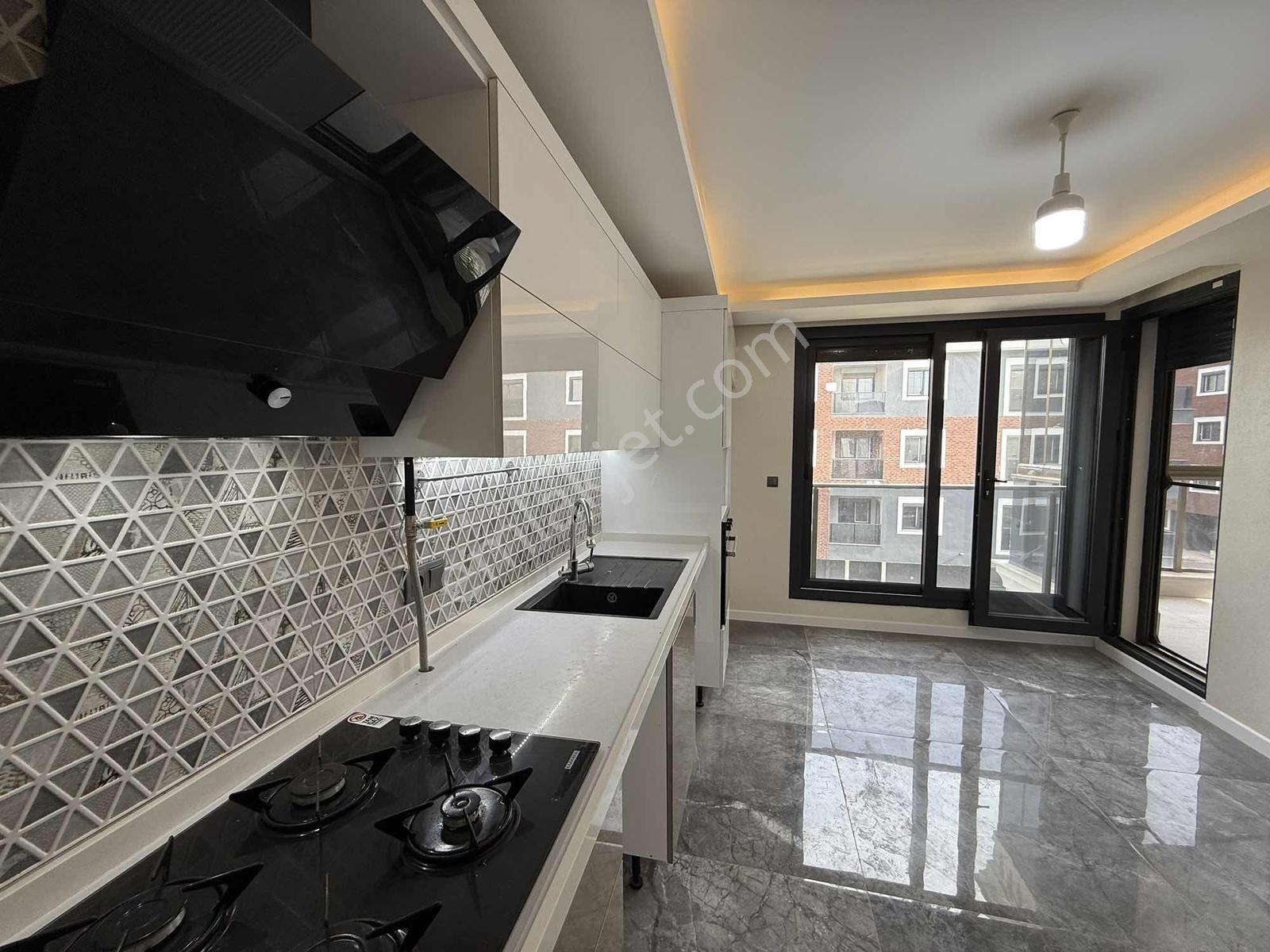 Uygan'dan Torbalı Mah. 160m² 3+1 Butik Site İçi Ultra Lüx Arakat - Görsel 3