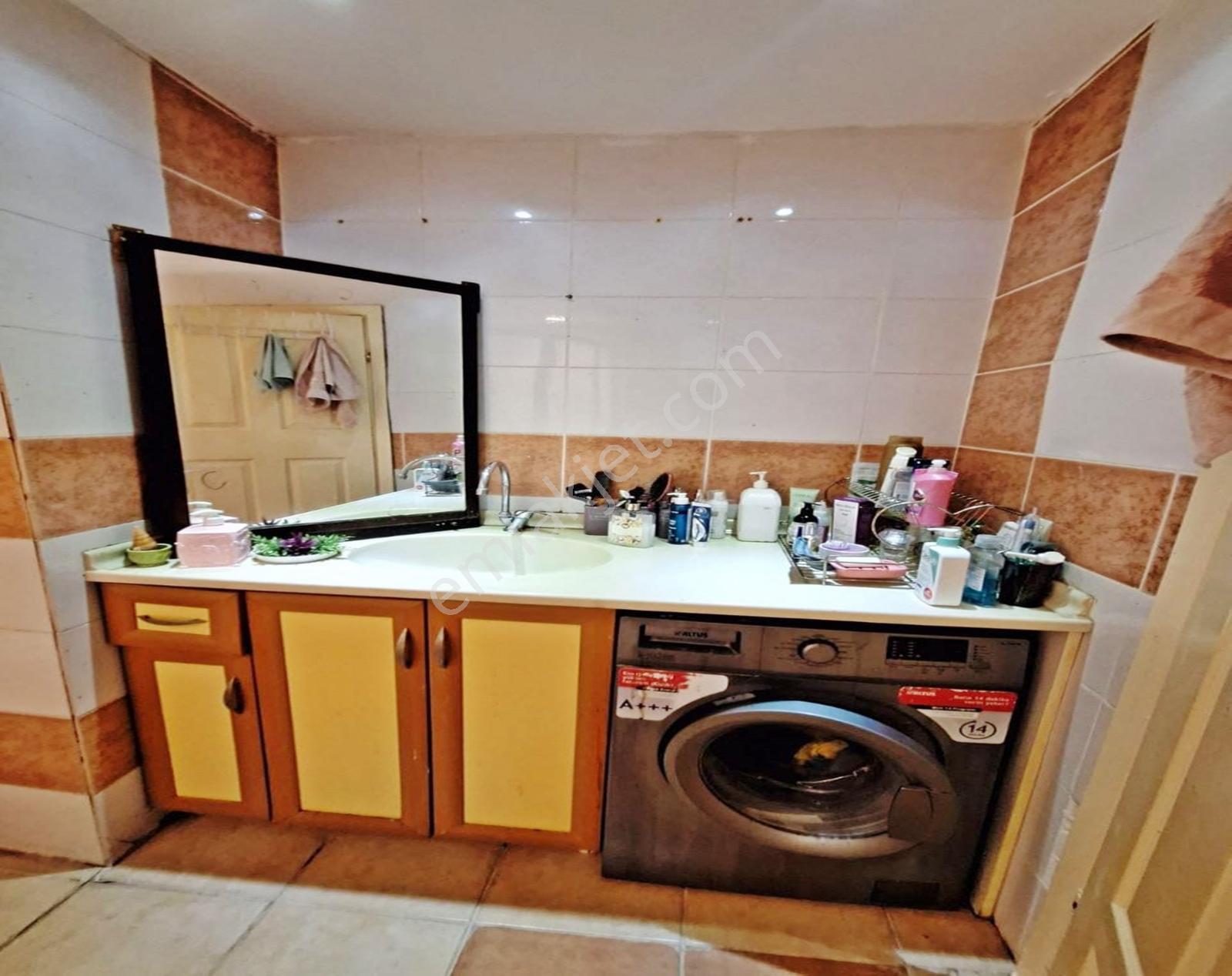 Aka Yapı'dan Beylikdüzü Barış Mah. Site İçi Ara Kat Daire - Görsel 8