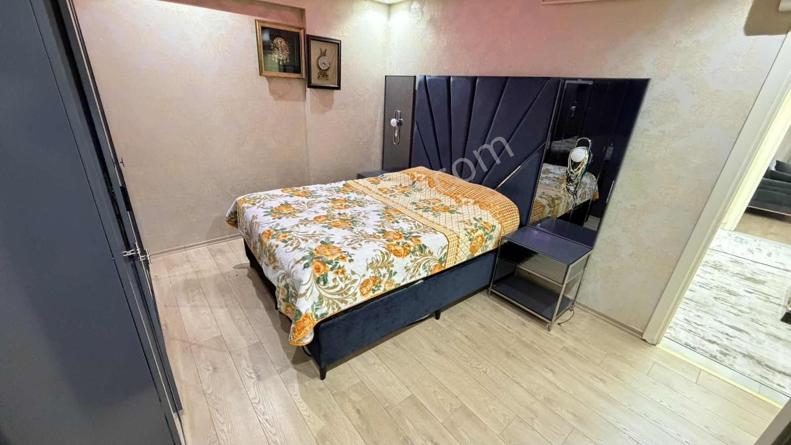 Telsiz Mahallesinde İçi Yenilenmiş 140m2 3+1 Satılık Daire - Görsel 5