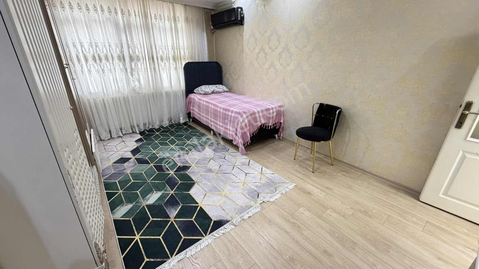 Telsiz Mahallesinde İçi Yenilenmiş 140m2 3+1 Satılık Daire - Görsel 32