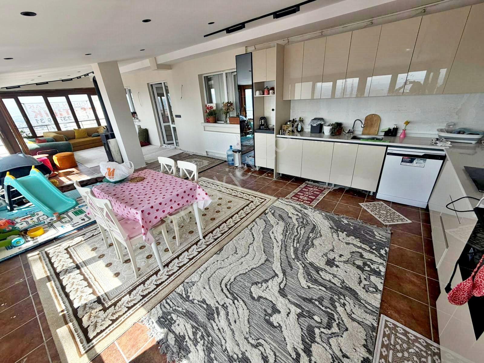 Ankara Manzaralı Full Yapılı Ultra Geniş Satılık 6+2 Dublex Daire
