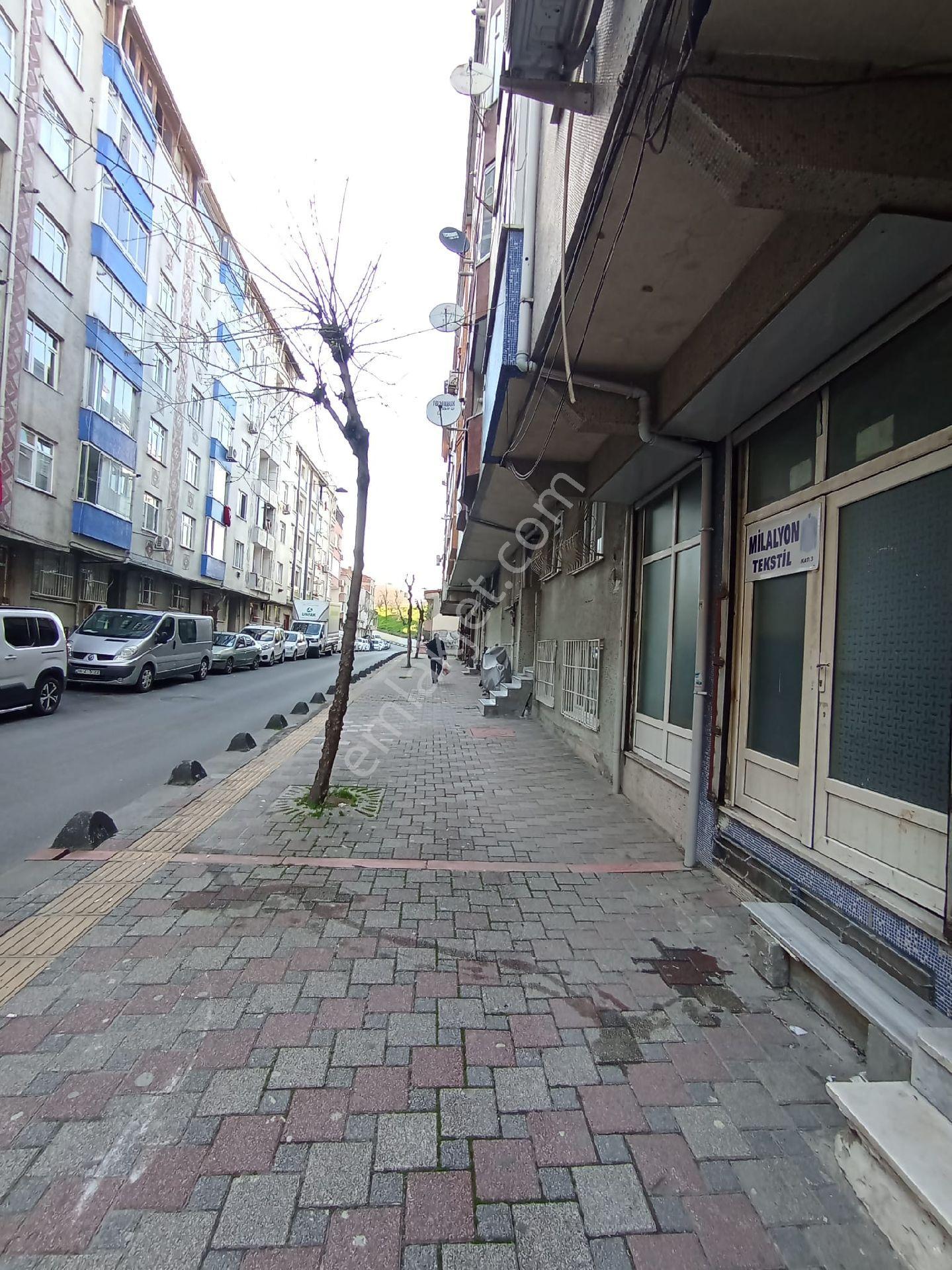 Emlak Şeko Da Satılık İşyeri Esenler