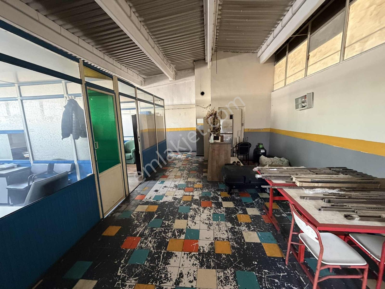 Nilüfer Küçük Sanayi Sitesin De 43.blok Kiralık 350 M2 İşyeri - Görsel 21