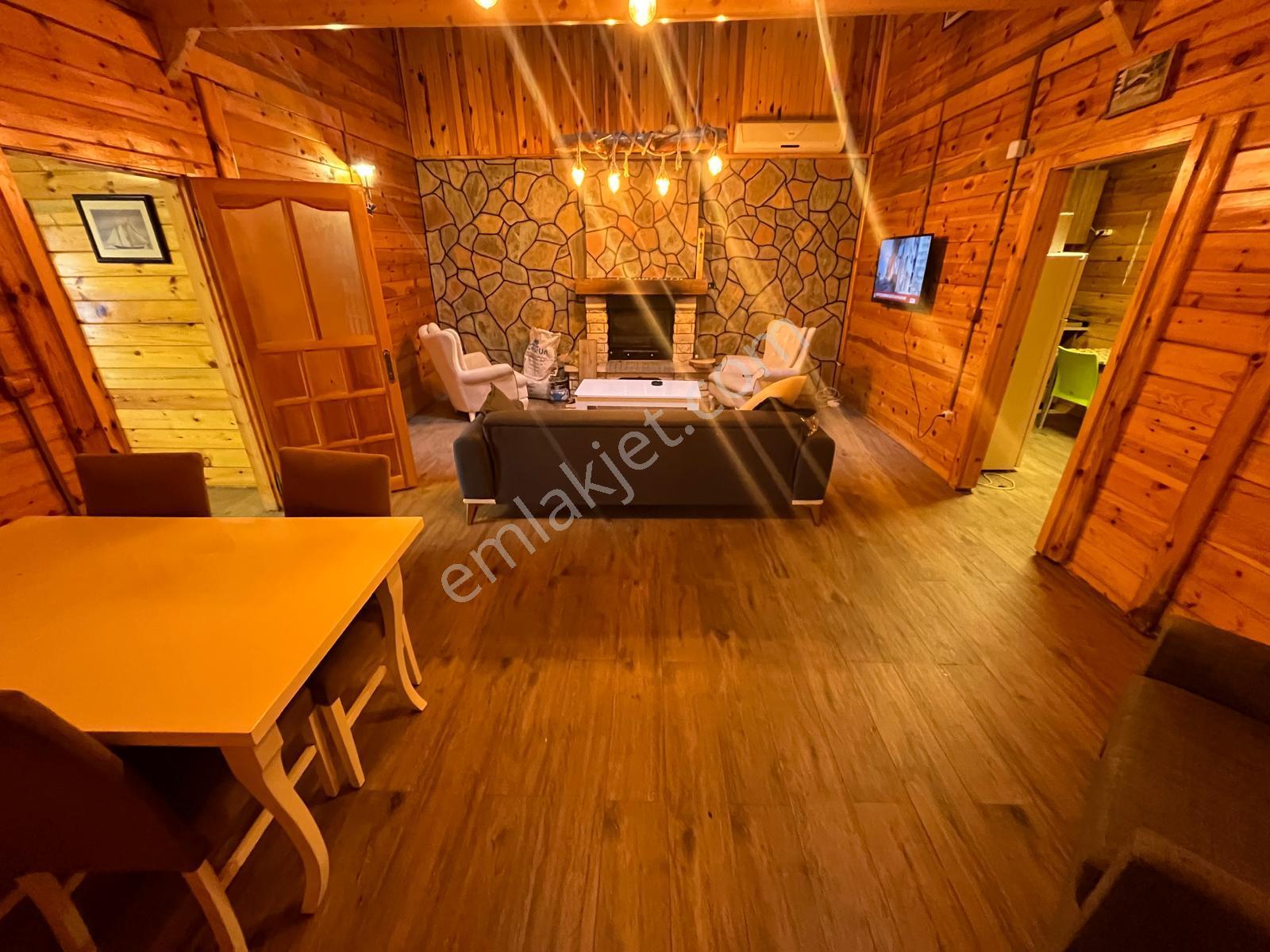 Trabzon Çaykara'da Uzungöl Yolu Üzerinde Kiralık Müstakil Ev - Görsel 5
