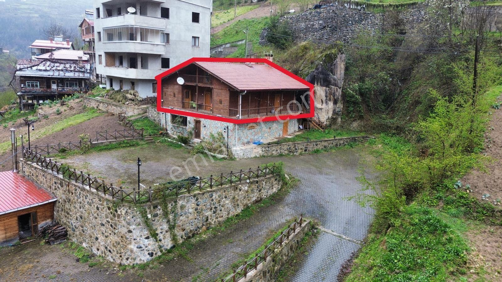 Trabzon Çaykara'da Uzungöl Yolu Üzerinde Kiralık Müstakil Ev - Görsel 19