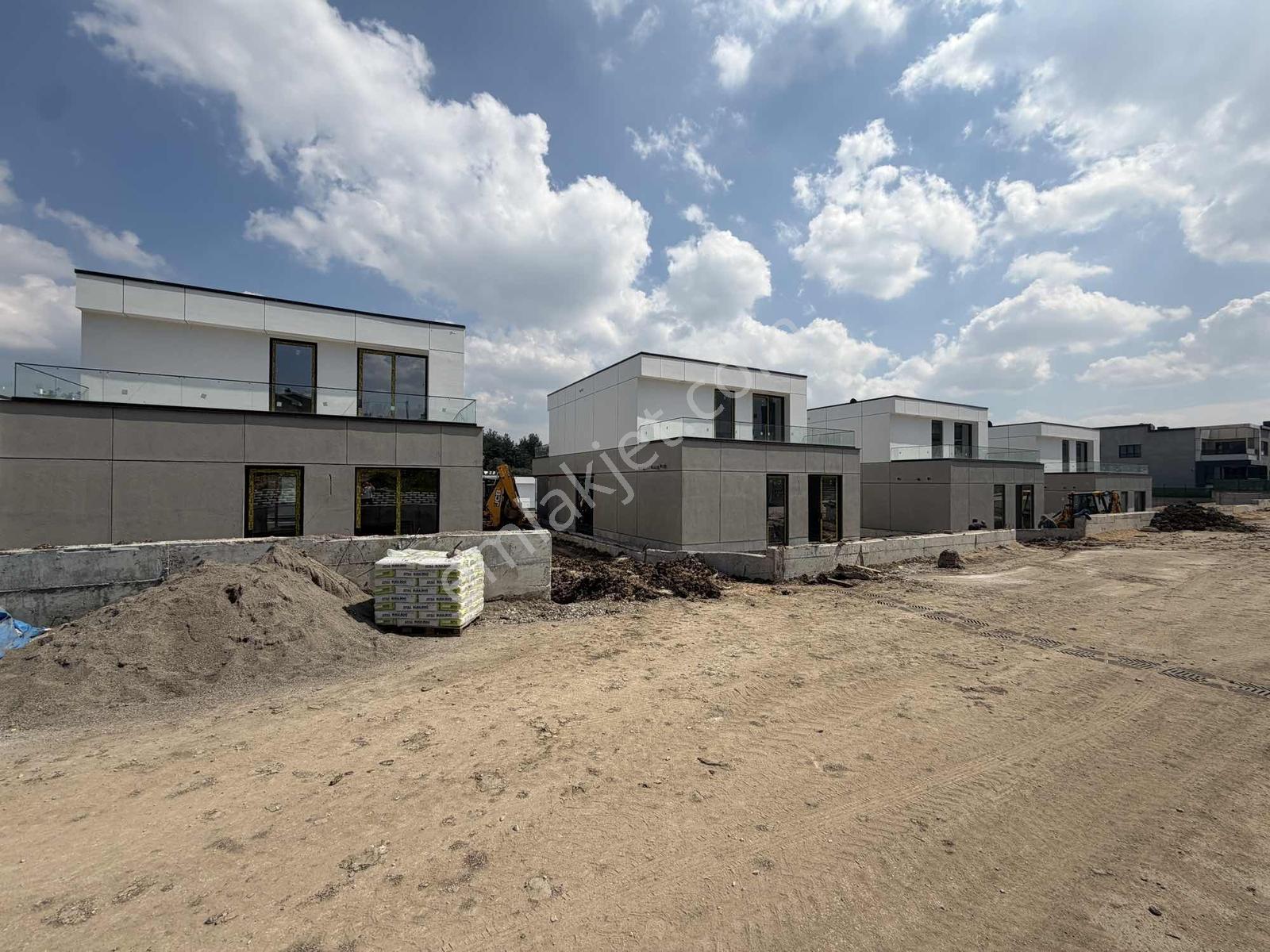 Nilüferköy Full Sosyal Donatılı Satılık Villa - Görsel 32