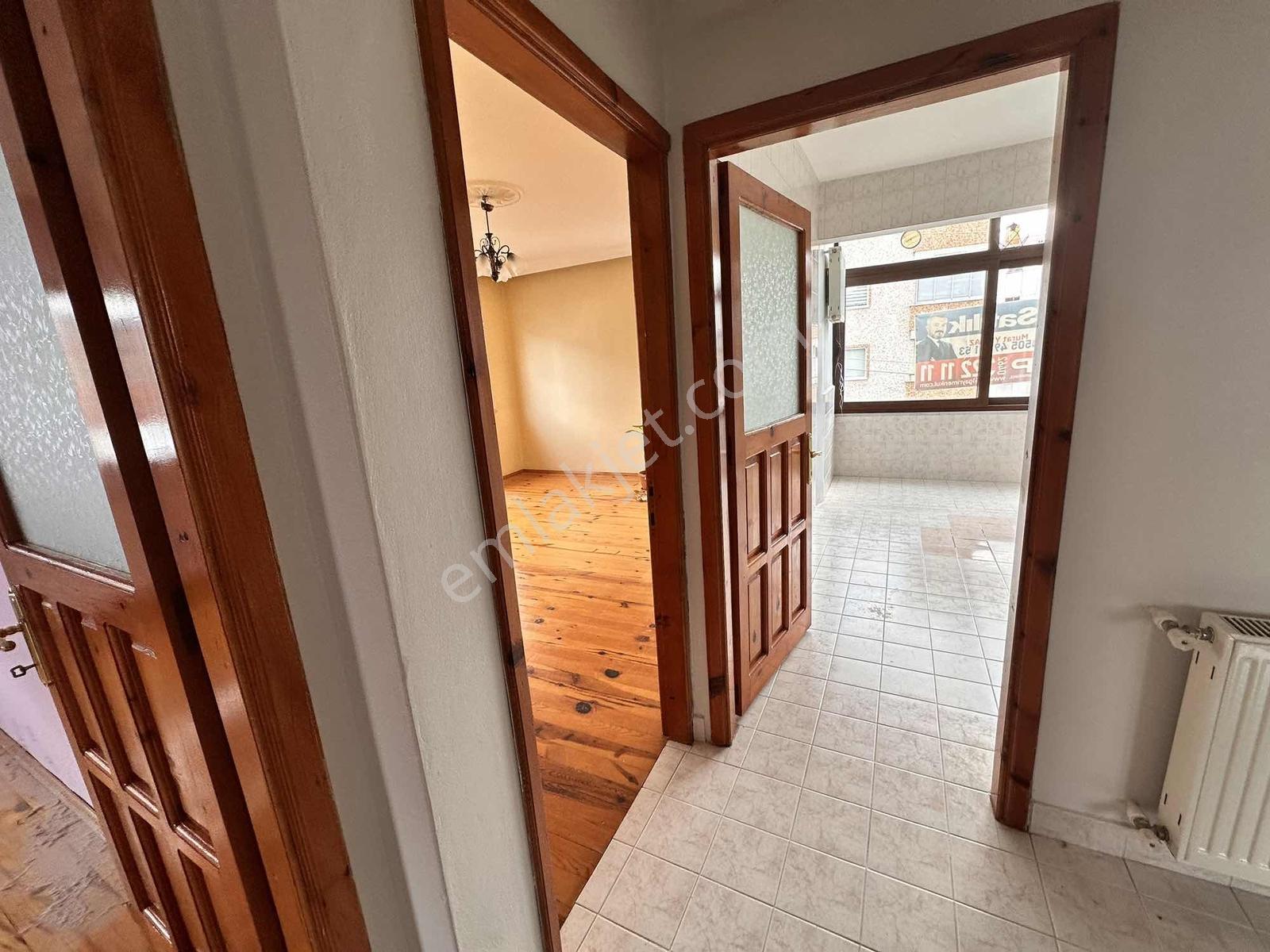 Vip Real Estate Den Aydınlıkevler Mah 3+1 4. Kat Daire - Görsel 18