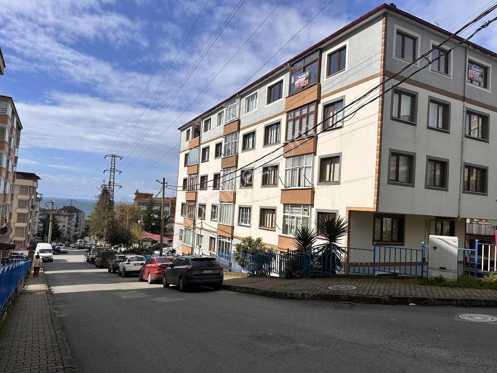 Vip Real Estate Den Aydınlıkevler Mah 3+1 4. Kat Daire - Görsel 21