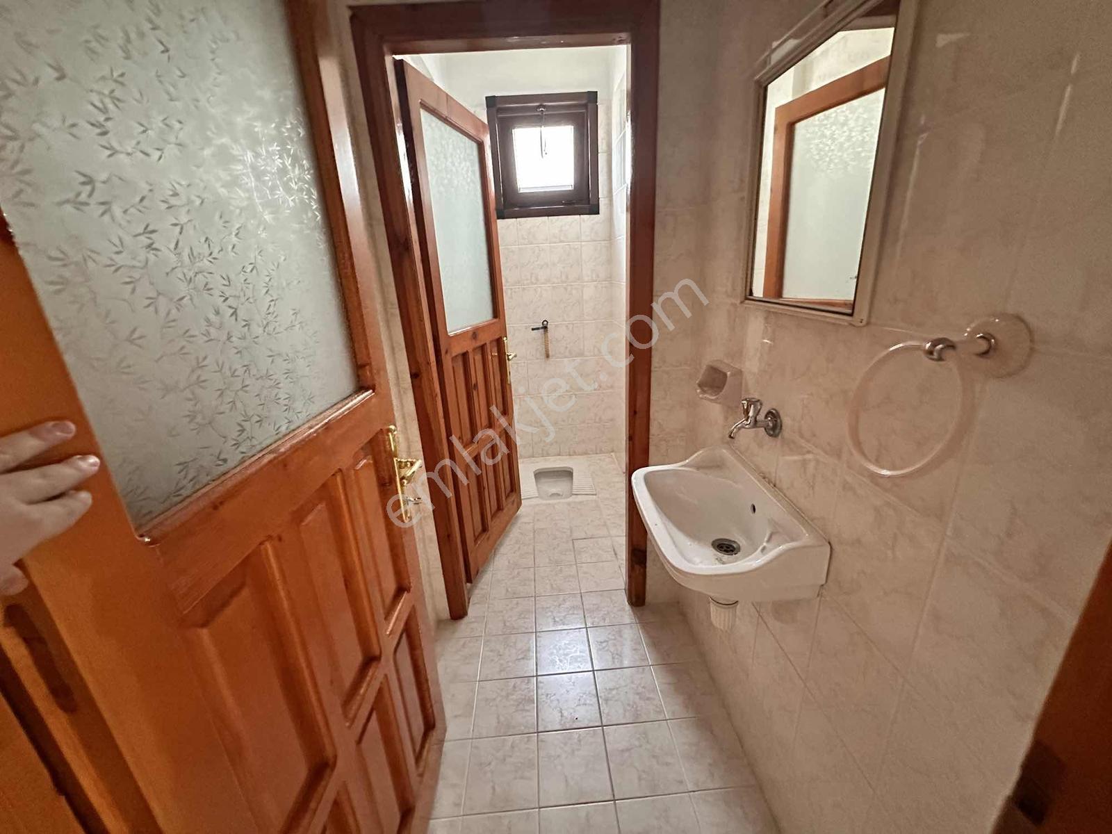 Vip Real Estate Den Aydınlıkevler Mah 3+1 4. Kat Daire - Görsel 23