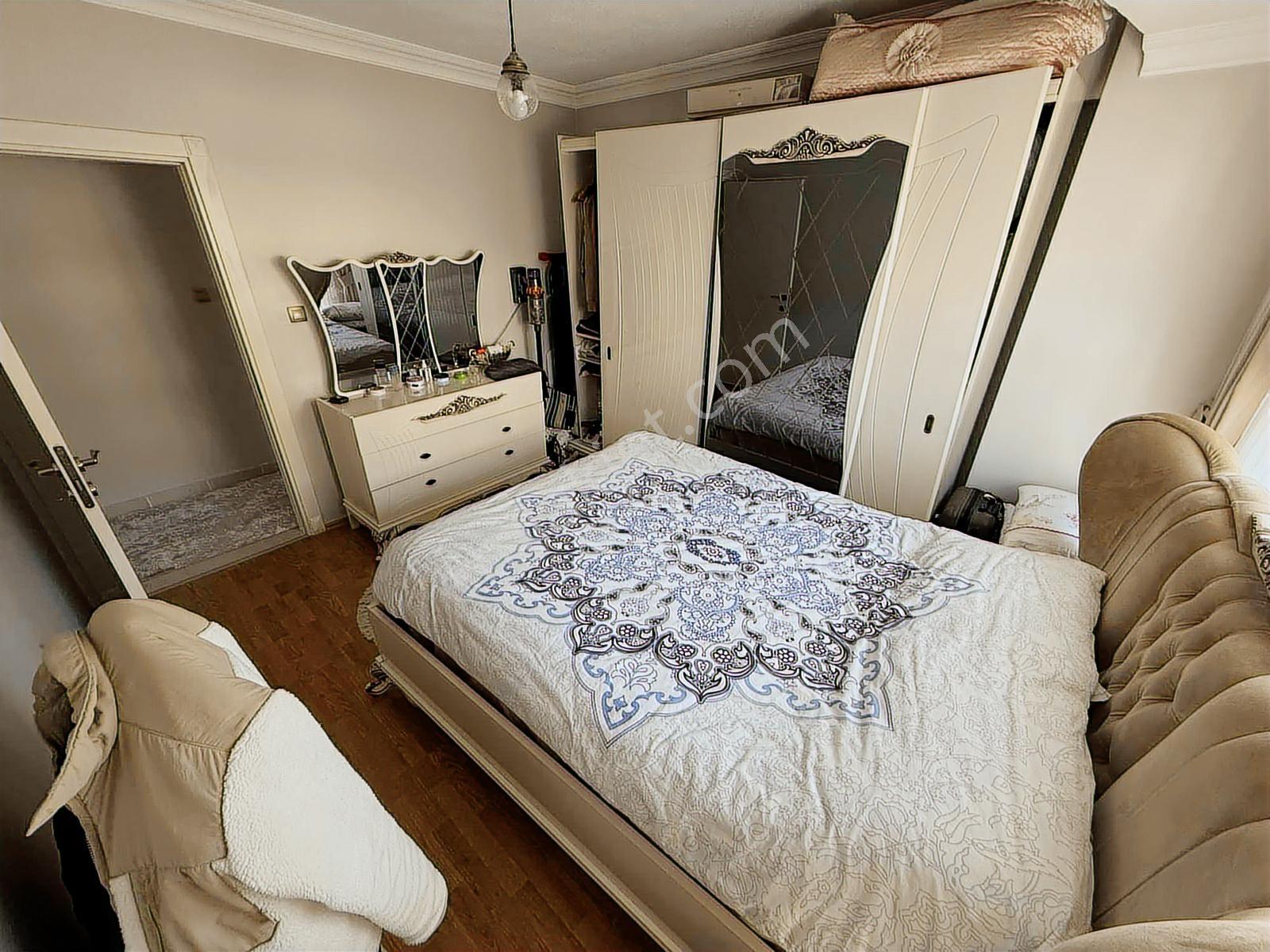 Kemalettin Mah 3+1 Ayrı Wcli 12 Yaş İskanlı Masrafsız 145m2 - Görsel 7
