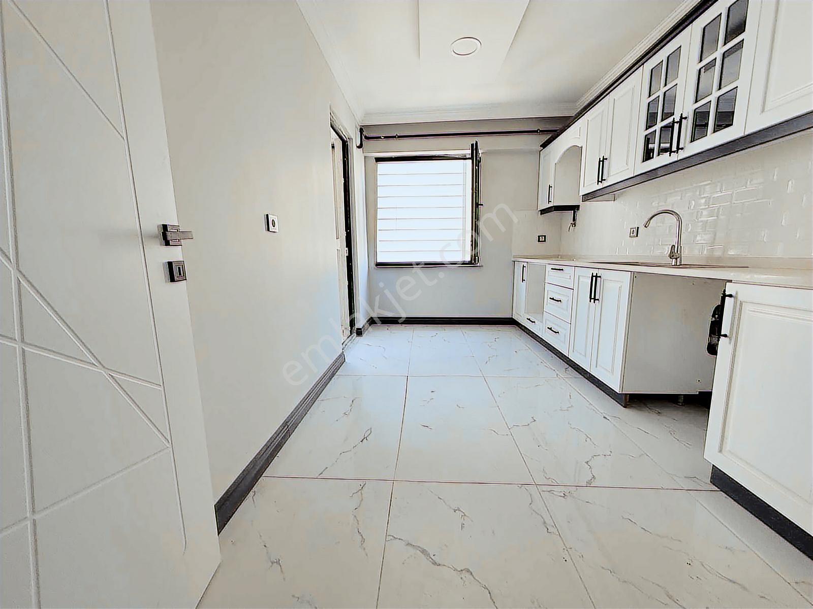 Muhittin Mah Site İçi Sıfır İskanlı Arakat K.otopark 2+1 110m2 - Görsel 22