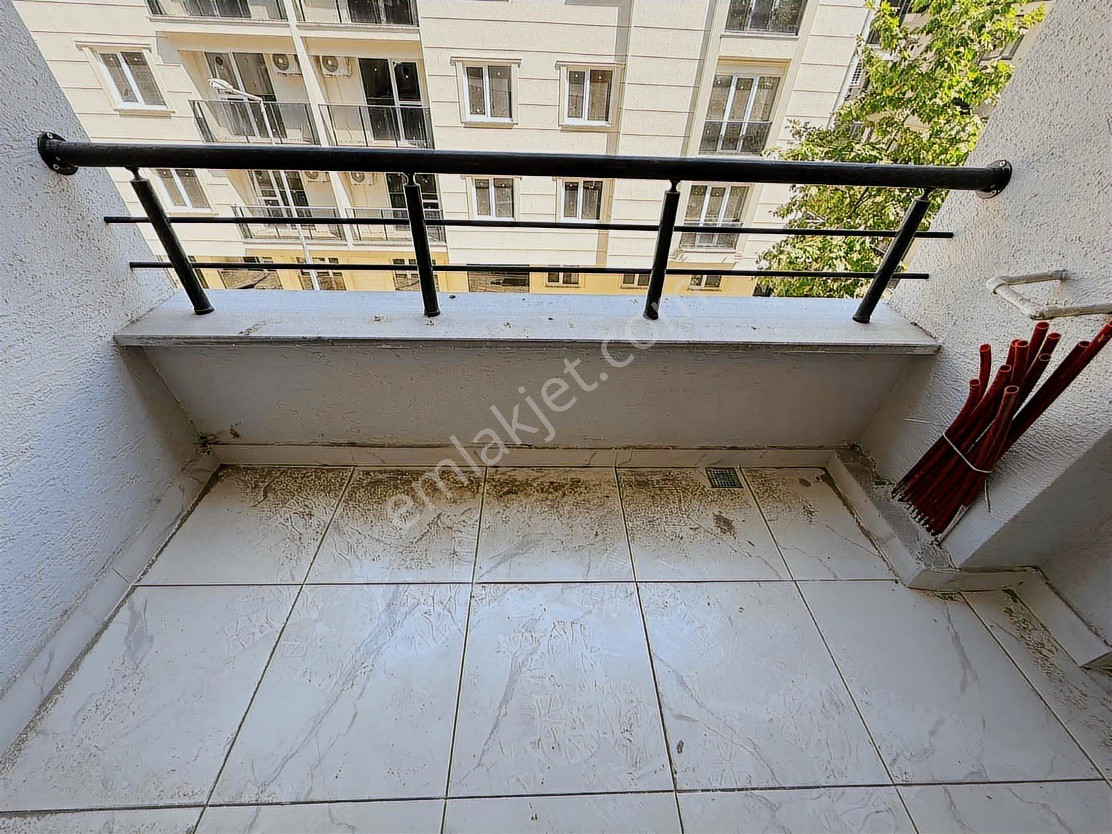 Muhittin Mah Site İçi Sıfır İskanlı Arakat K.otopark 2+1 110m2 - Görsel 7