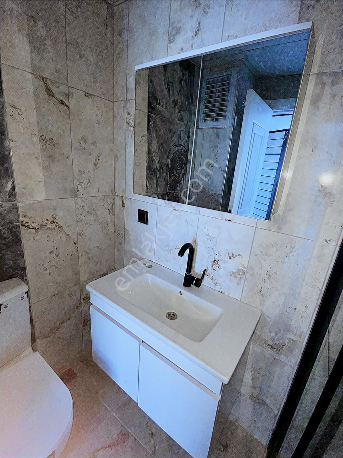 Hatip Mah 1+1 Satılık Ara Kat İskanlı Daire - Görsel 5