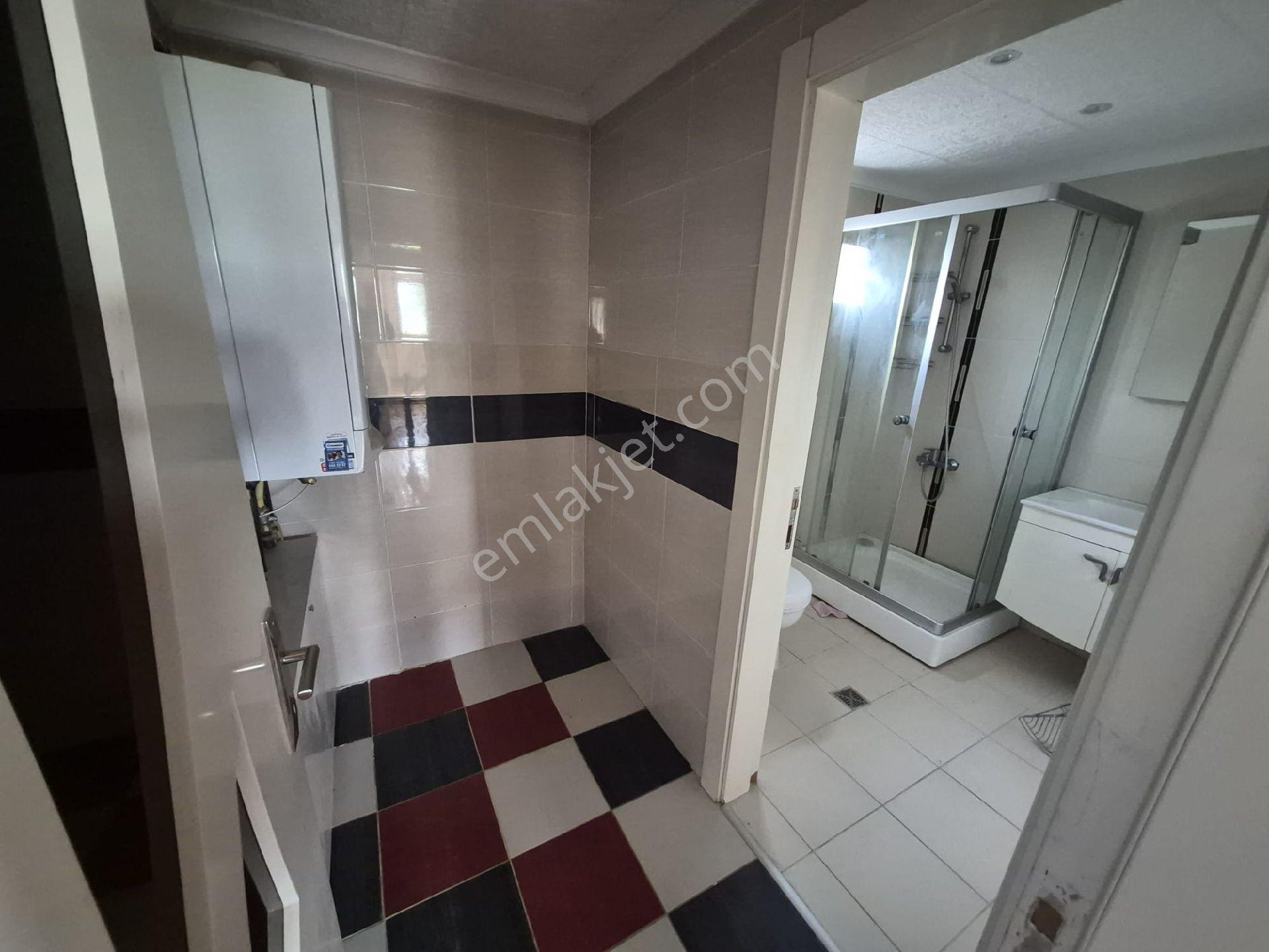 İlyap'tan Alaçatlıda Kiralık 4 Katlı Müstakil Köşe Villa - Görsel 33