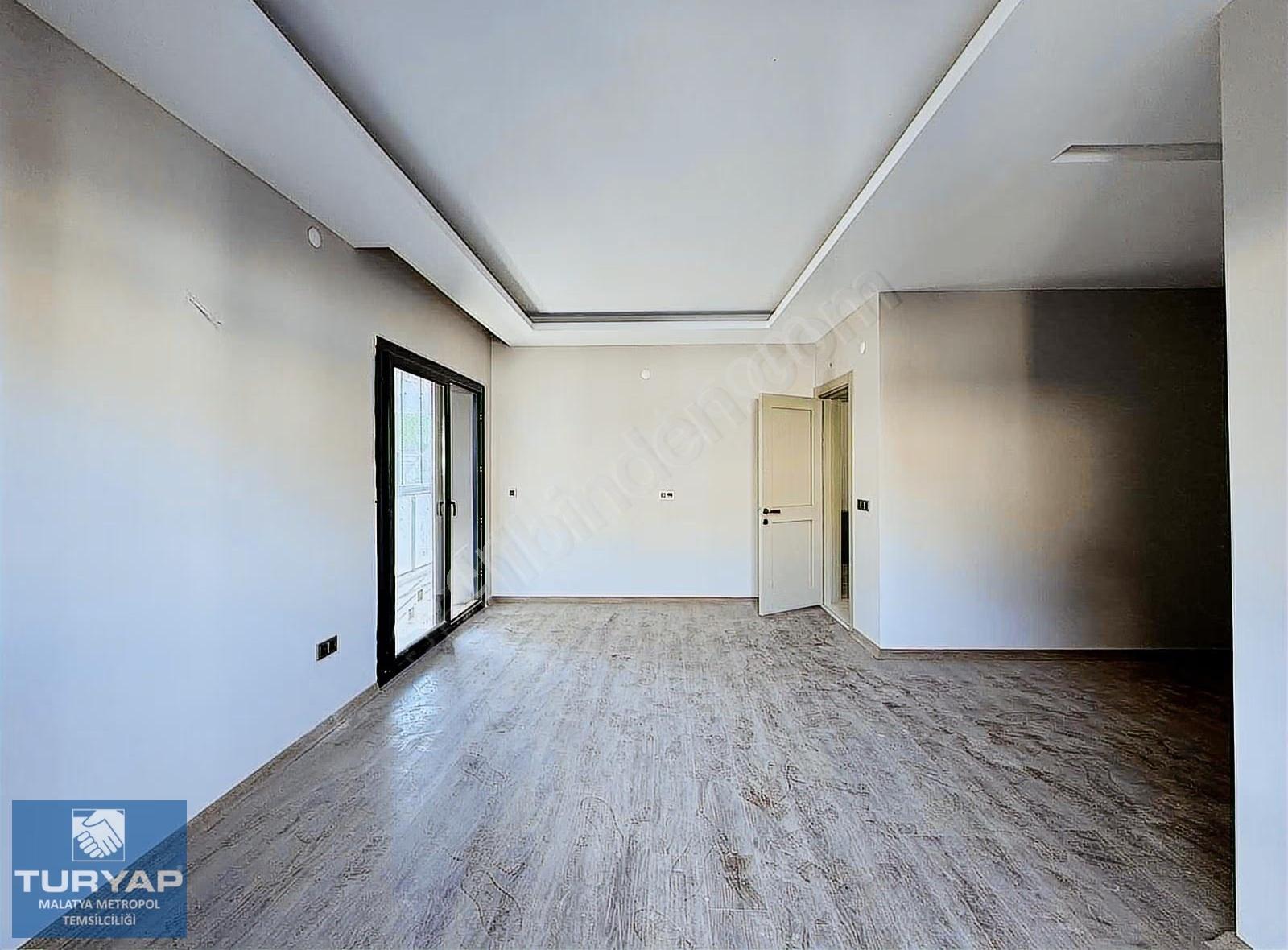 Turyap Metropol'den Ortadoğu Villa Sitesinde 4+1 Satılık Villa - Görsel 9